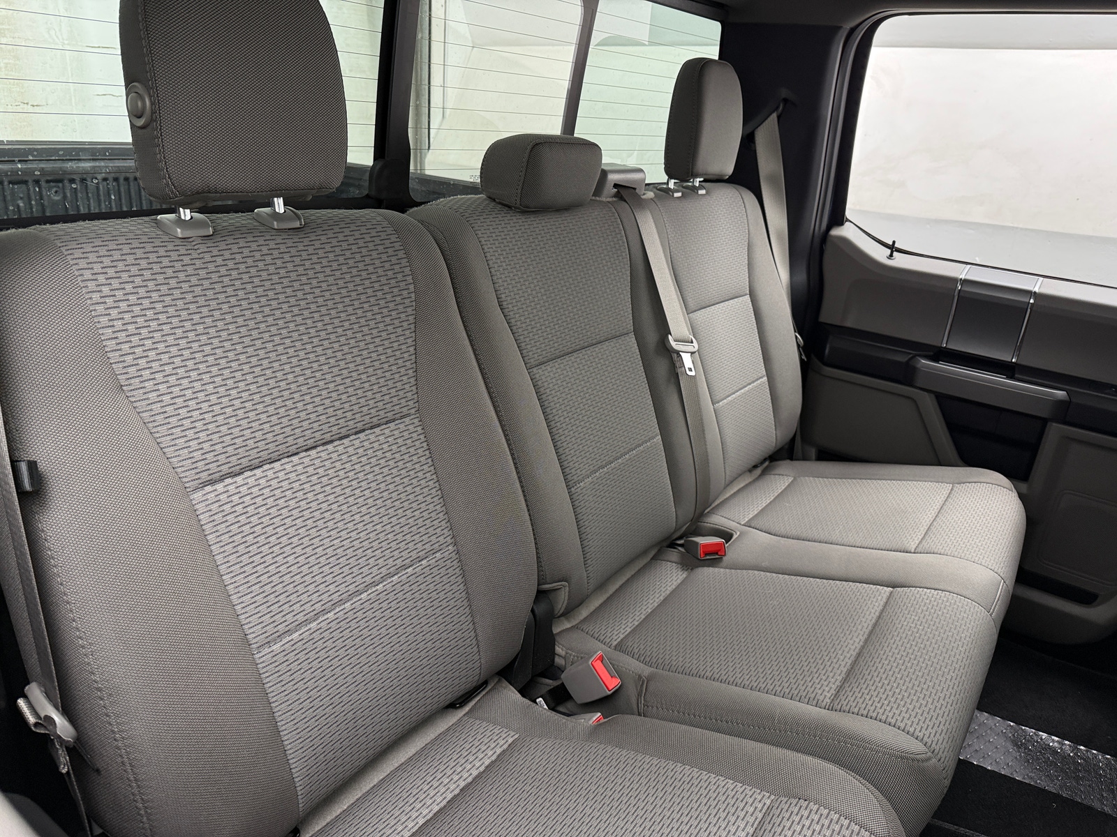 Thumbnail: 2019 Ford Econoline - 6