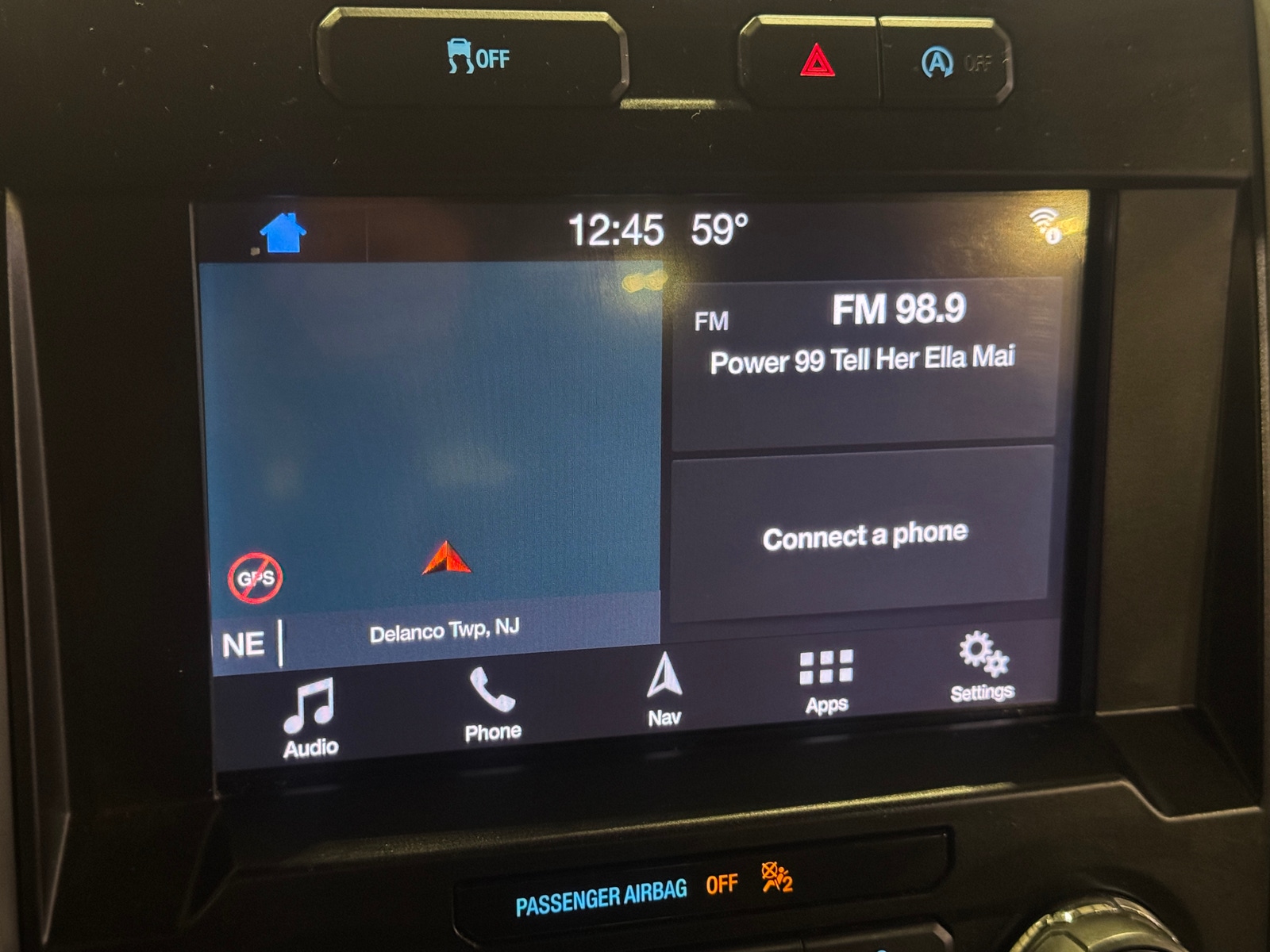 Thumbnail: 2019 Ford Econoline - 4