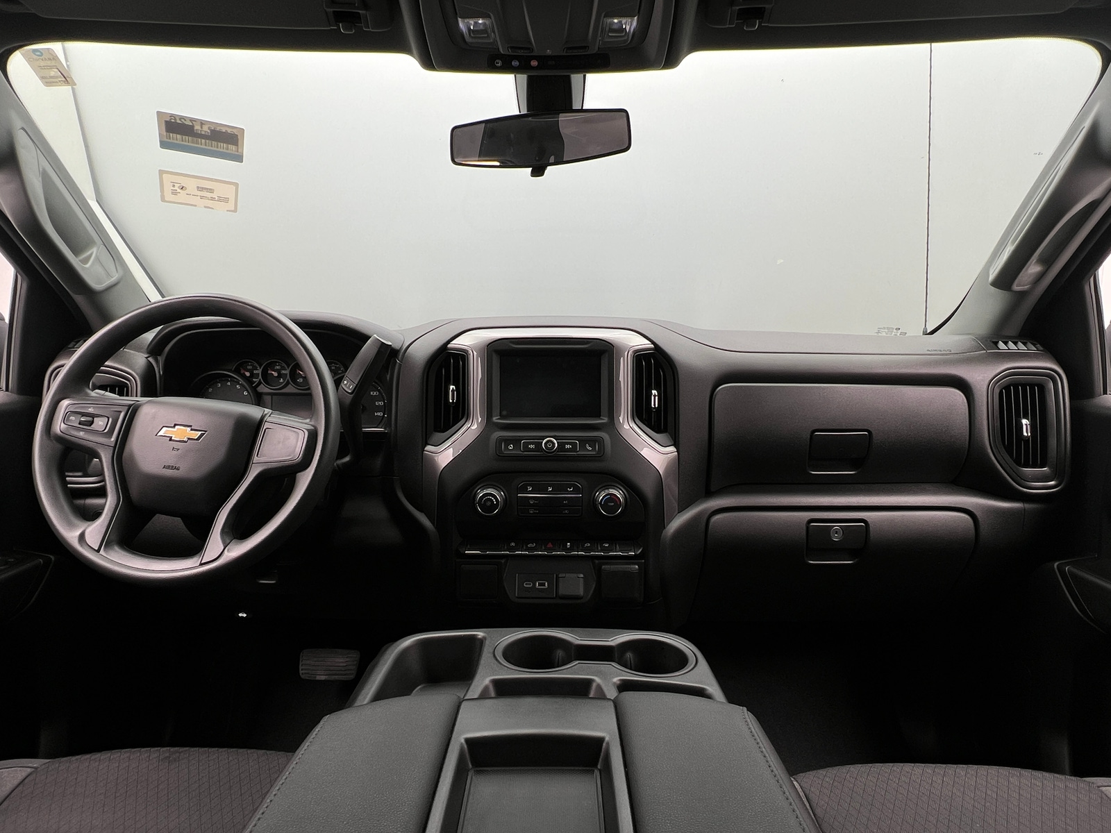 Thumbnail: 2022 Chevrolet Silverado 1500 - 3