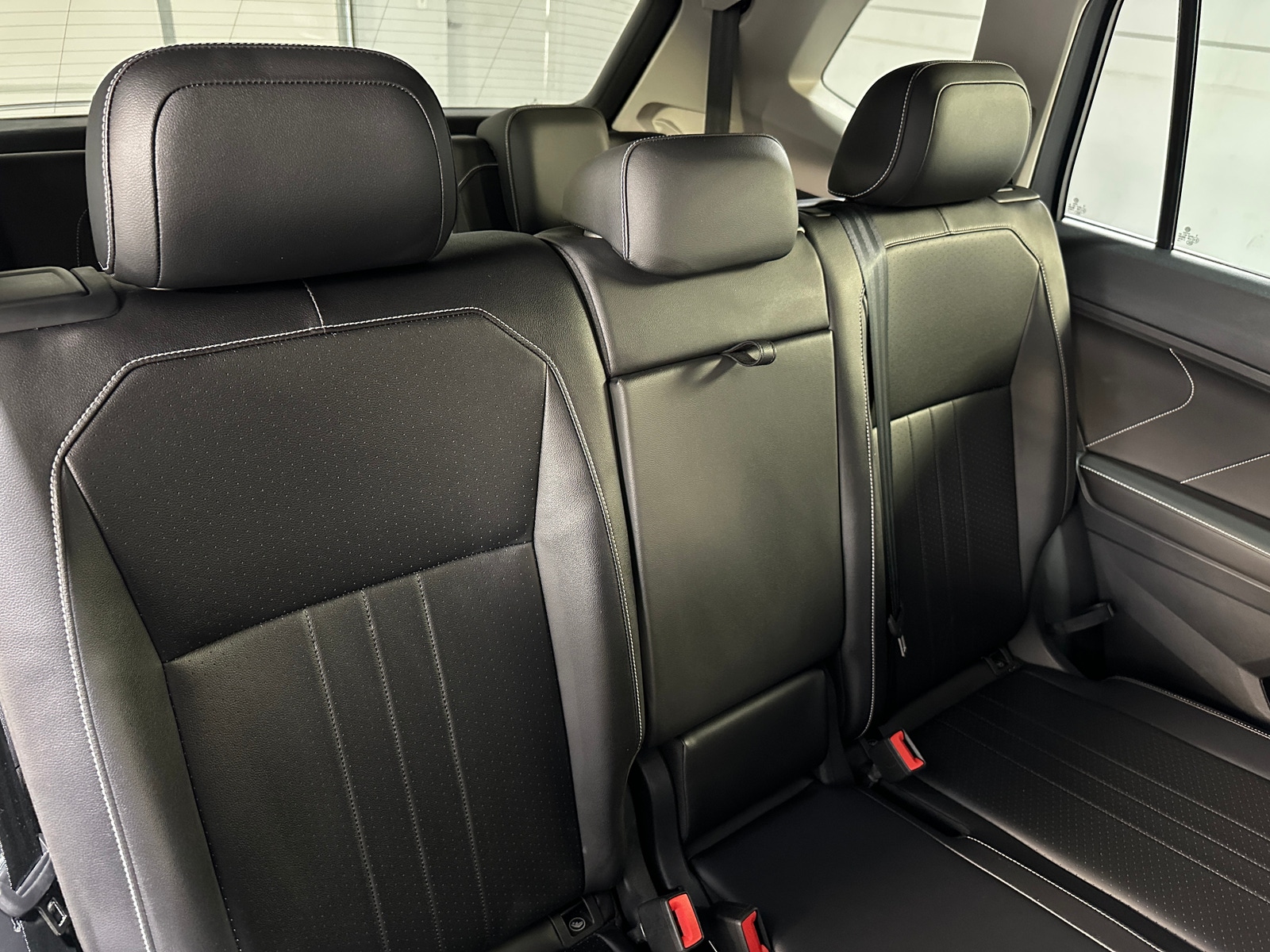 Thumbnail: 2024 Volkswagen Tiguan - 5