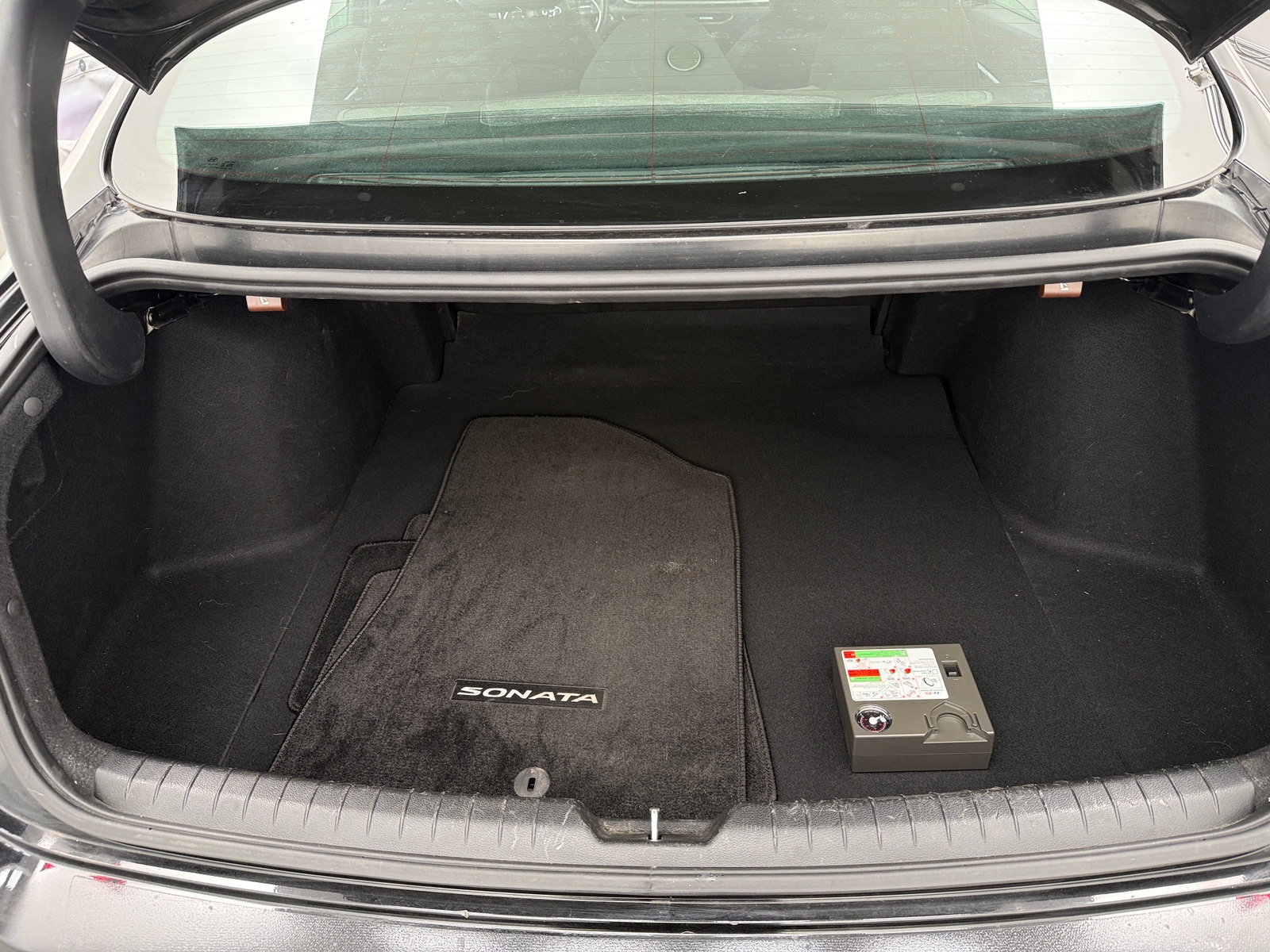 Thumbnail: 2023 Hyundai Sonata - 7