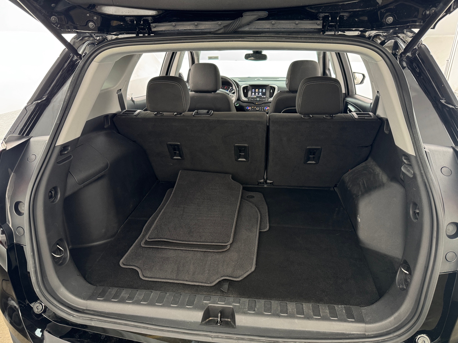 Thumbnail: 2023 GMC Terrain - 7