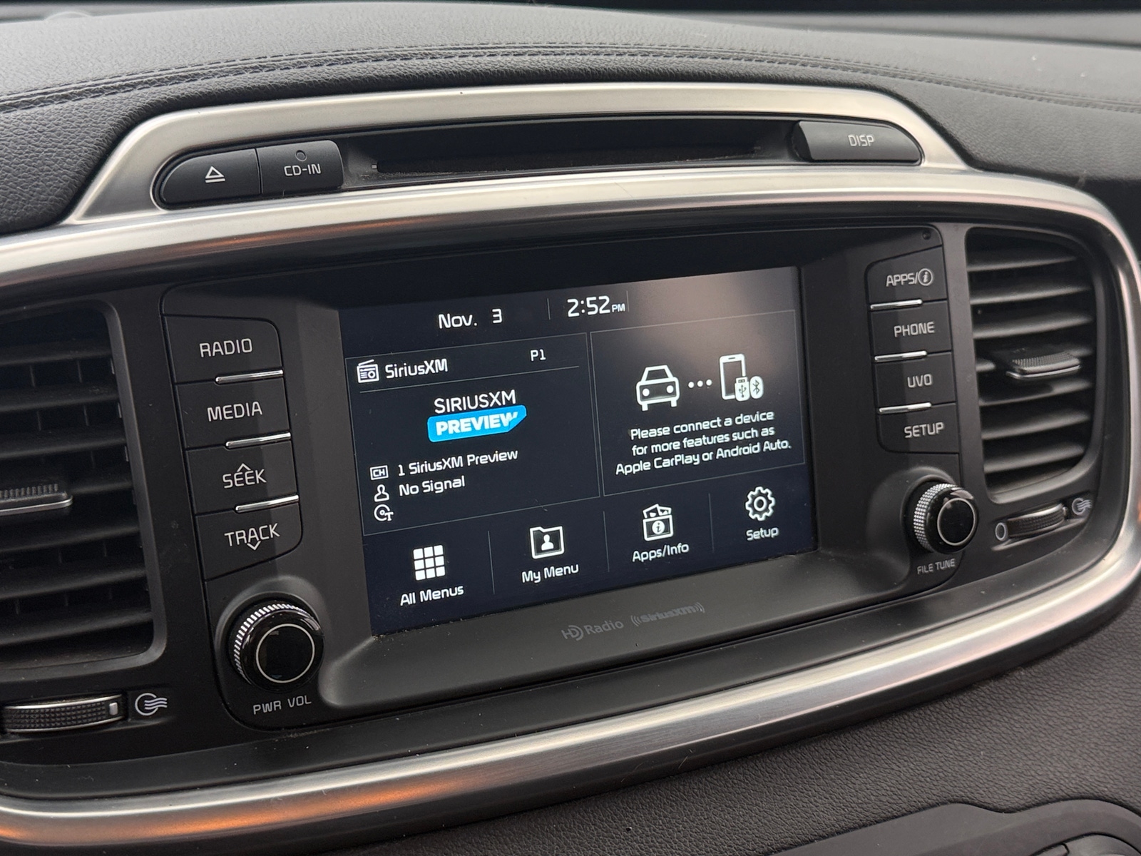 Thumbnail: 2017 Kia Sorento - 3