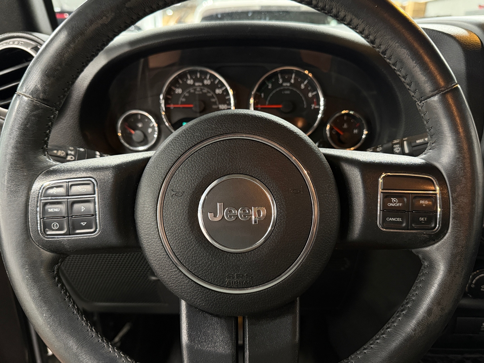 Thumbnail: 2017 Jeep Wrangler - 5