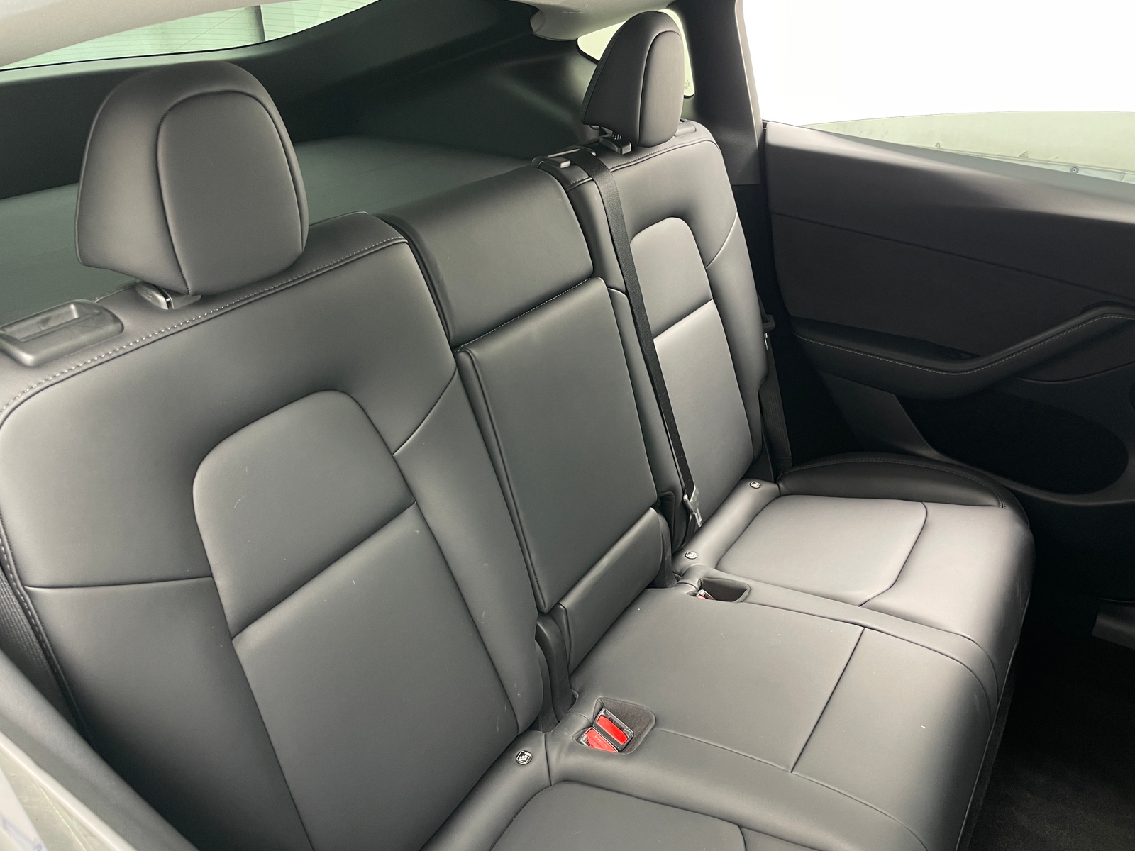 Thumbnail: 2022 Tesla Model Y - 5