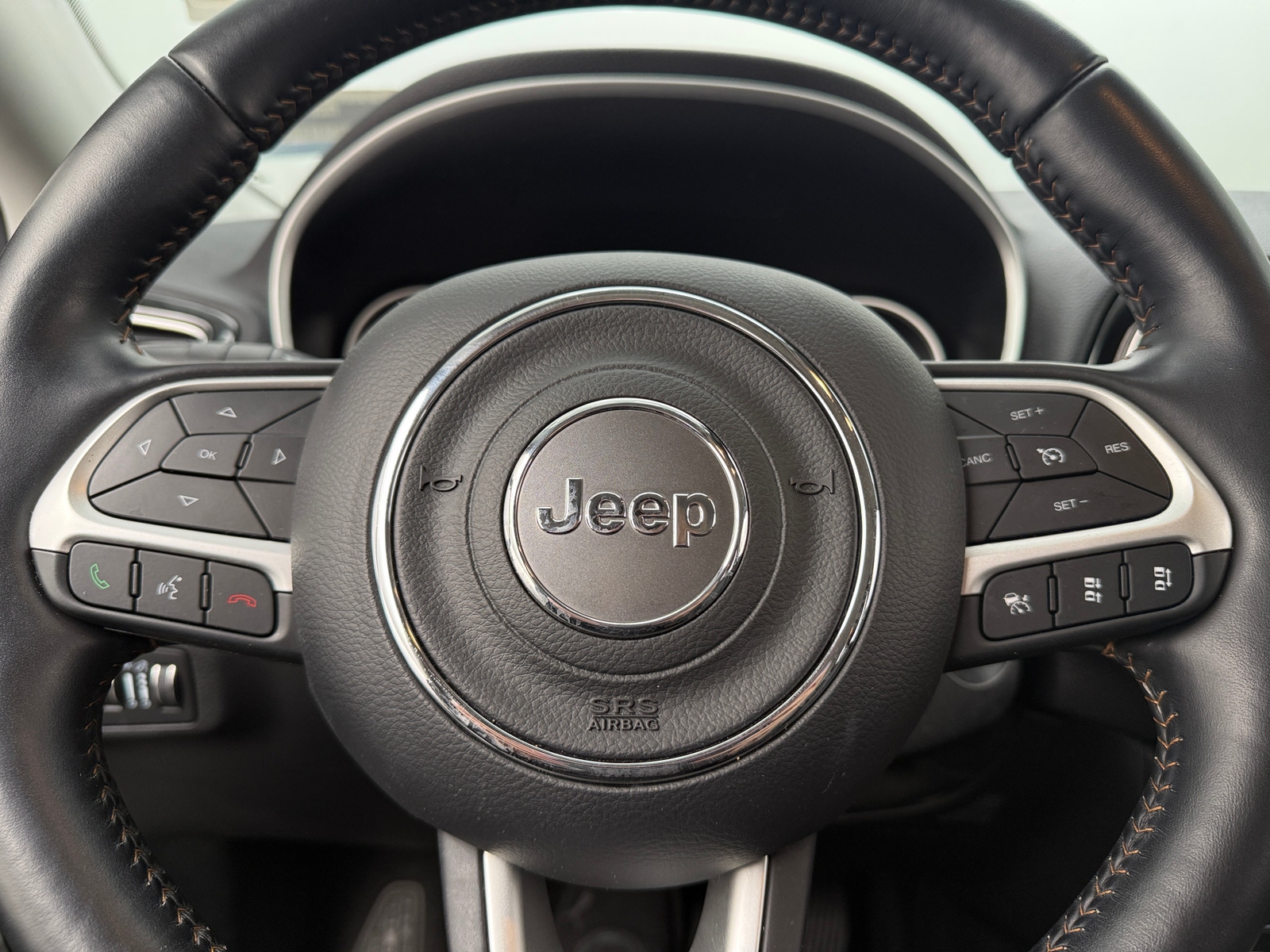 Thumbnail: 2021 Jeep Compass - 4