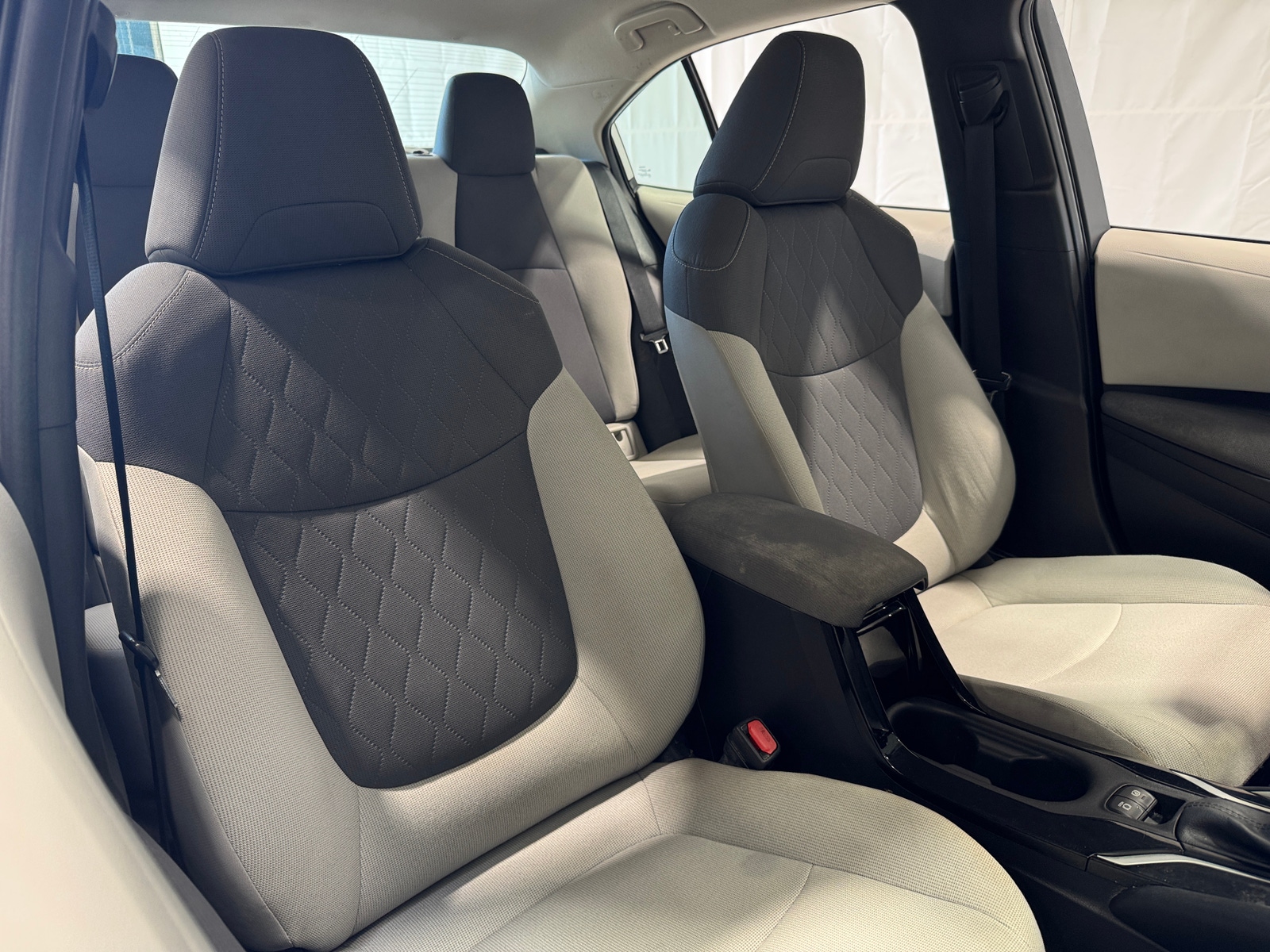 Thumbnail: 2022 Toyota Corolla - 2