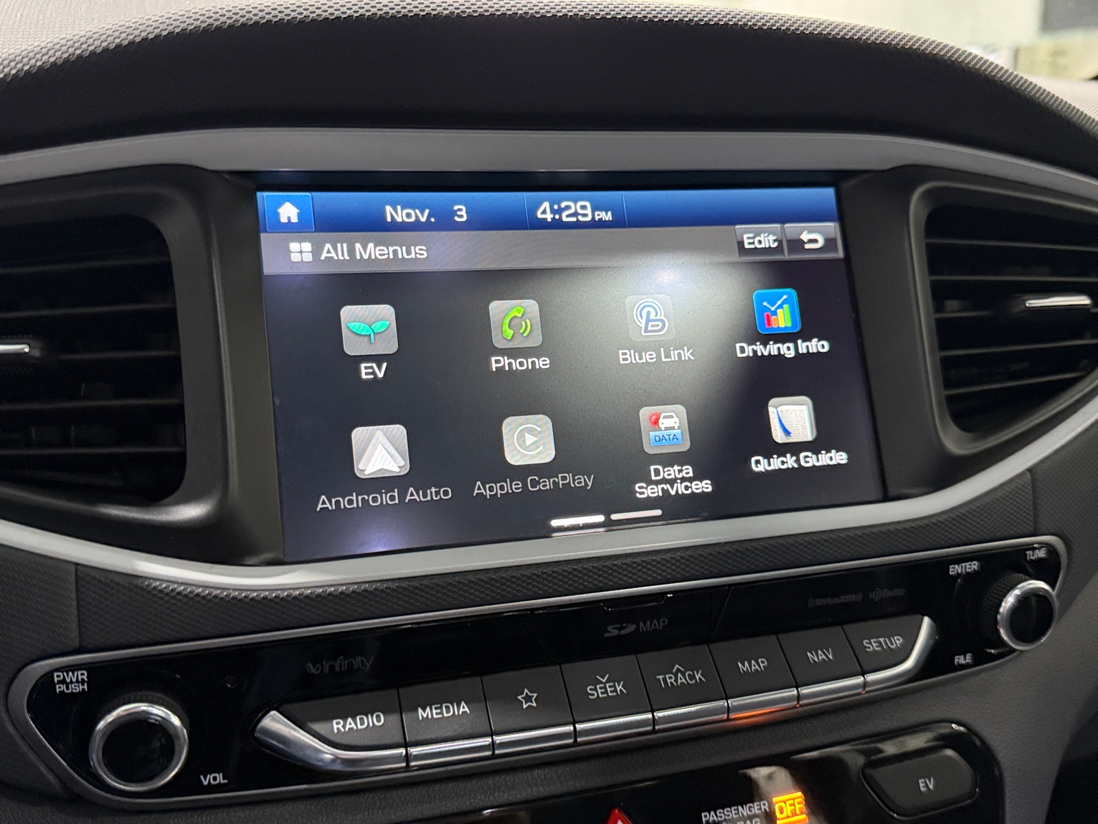 Thumbnail: 2019 Hyundai Ioniq - 3