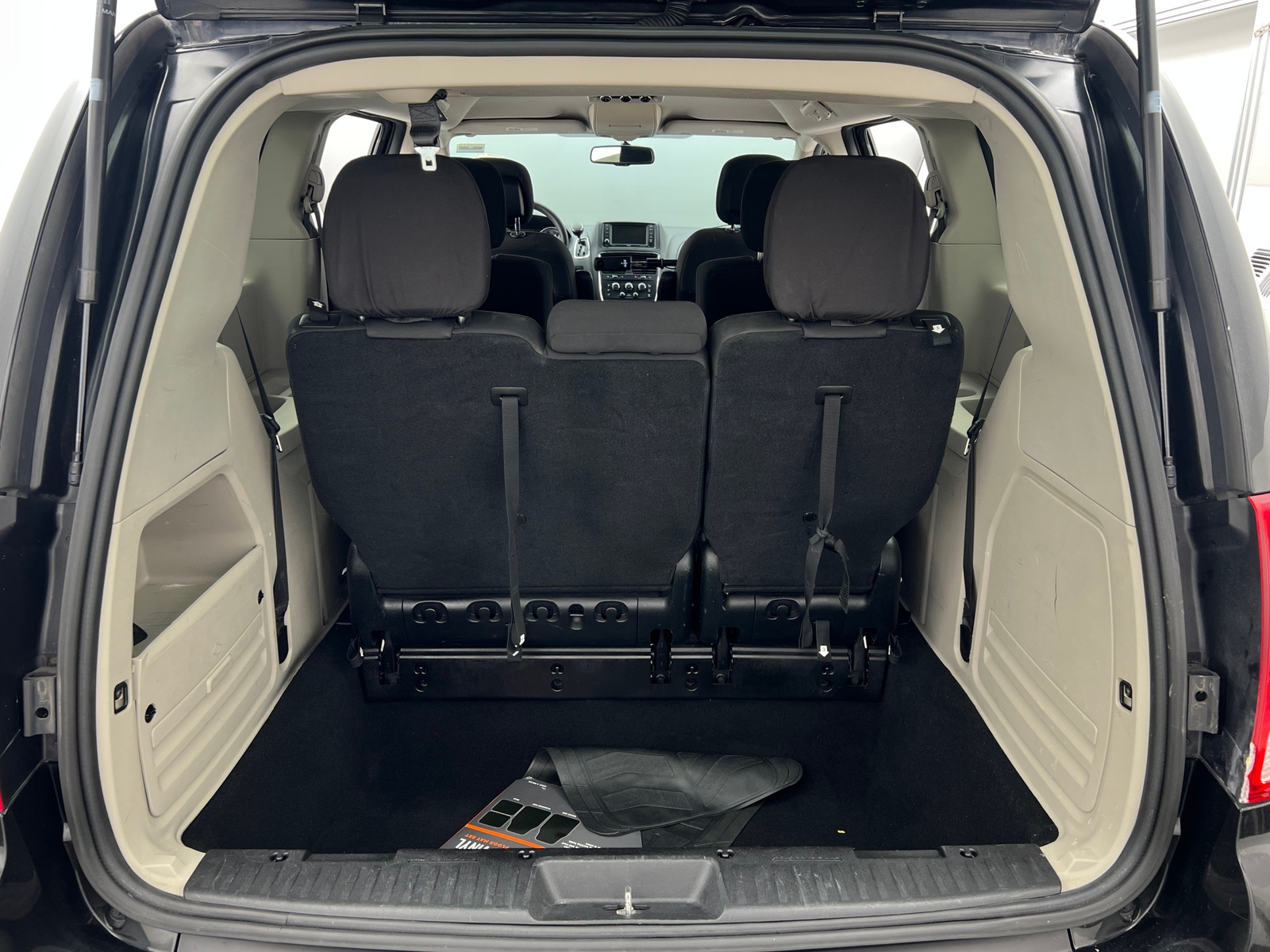 Thumbnail: 2018 Dodge Grand Caravan - 7