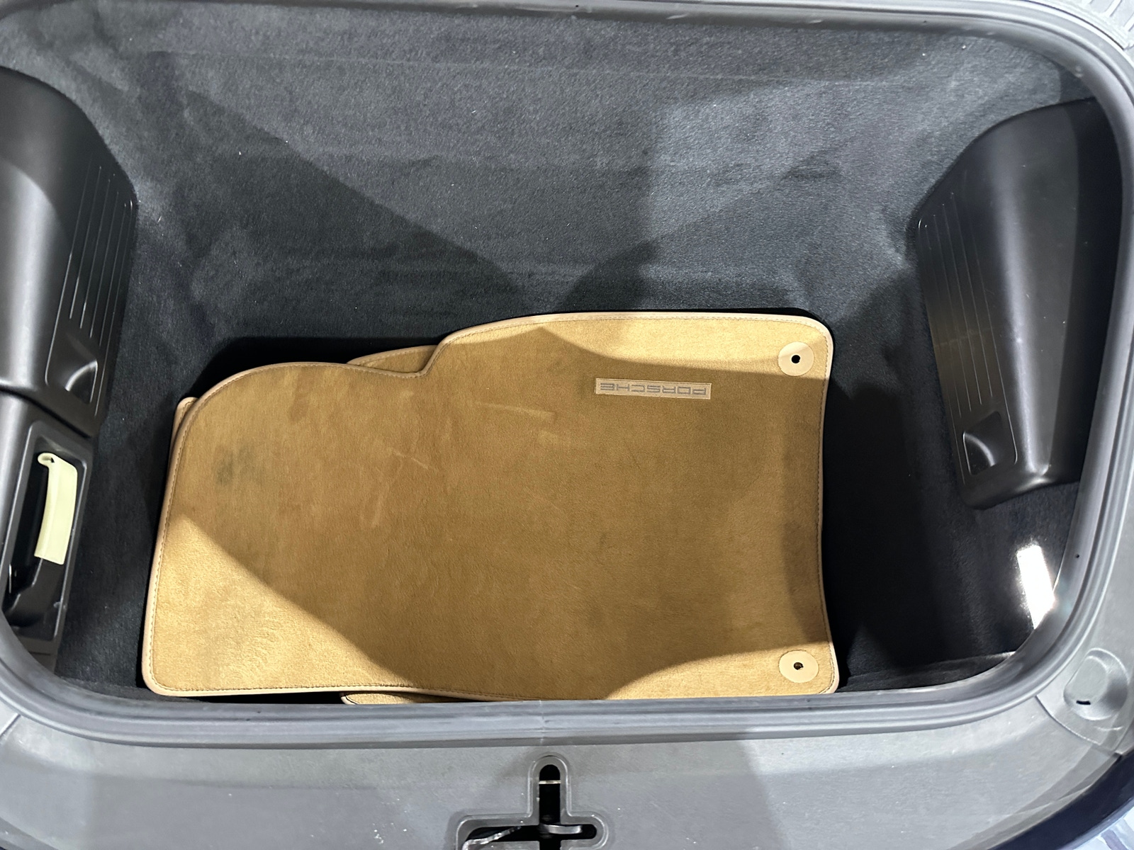 Thumbnail: 2013 Porsche 911 - 6