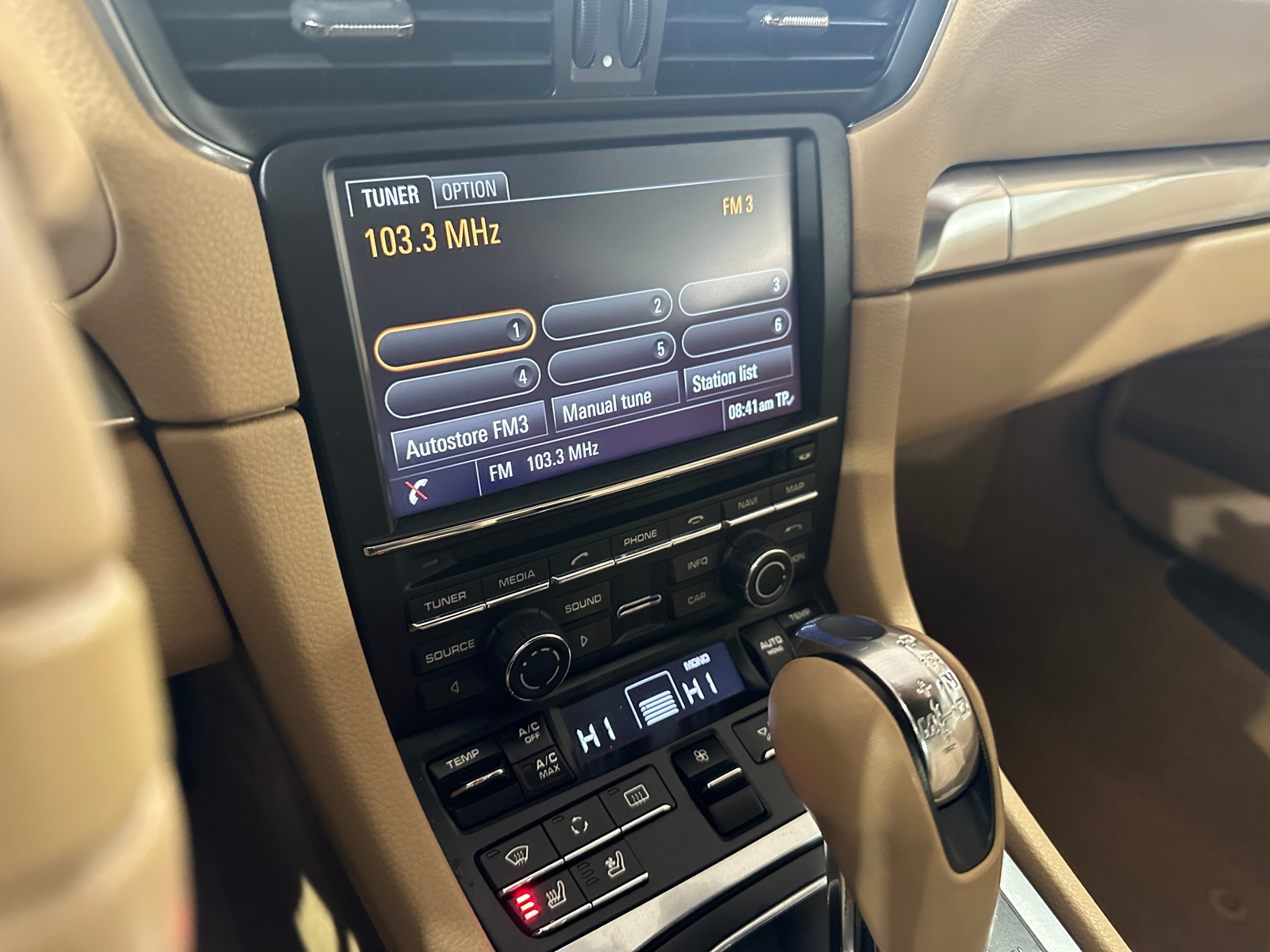 Thumbnail: 2013 Porsche 911 - 3