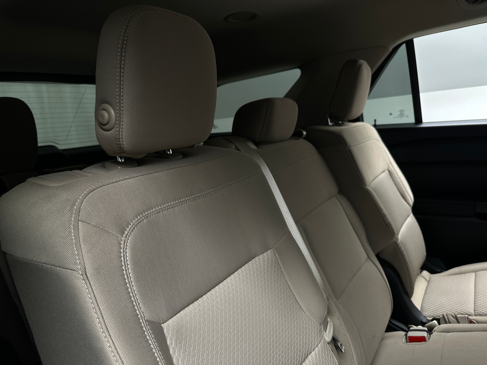 Thumbnail: 2020 Ford Explorer - 6