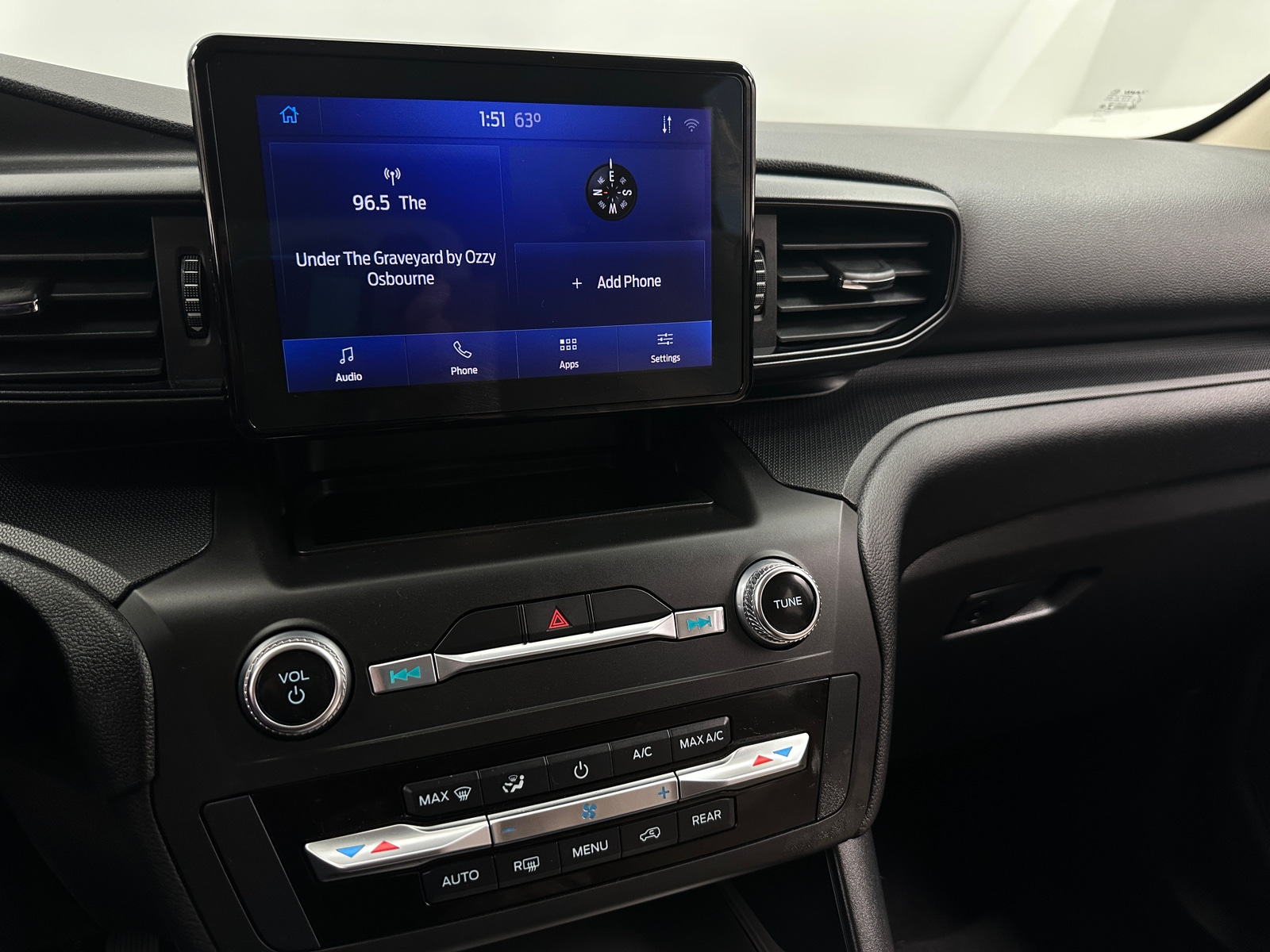 Thumbnail: 2020 Ford Explorer - 4