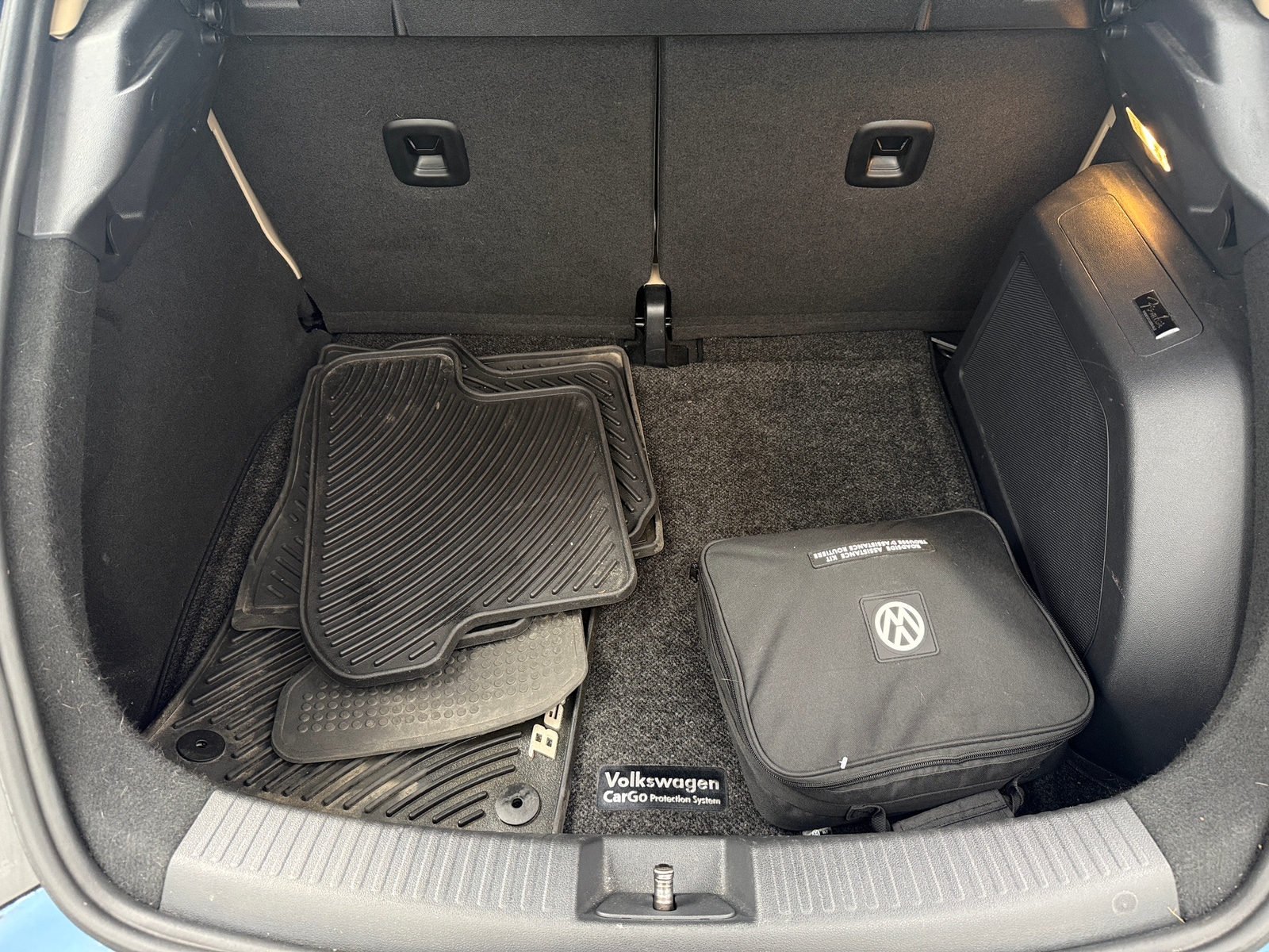 Thumbnail: 2018 Volkswagen Beetle - 6