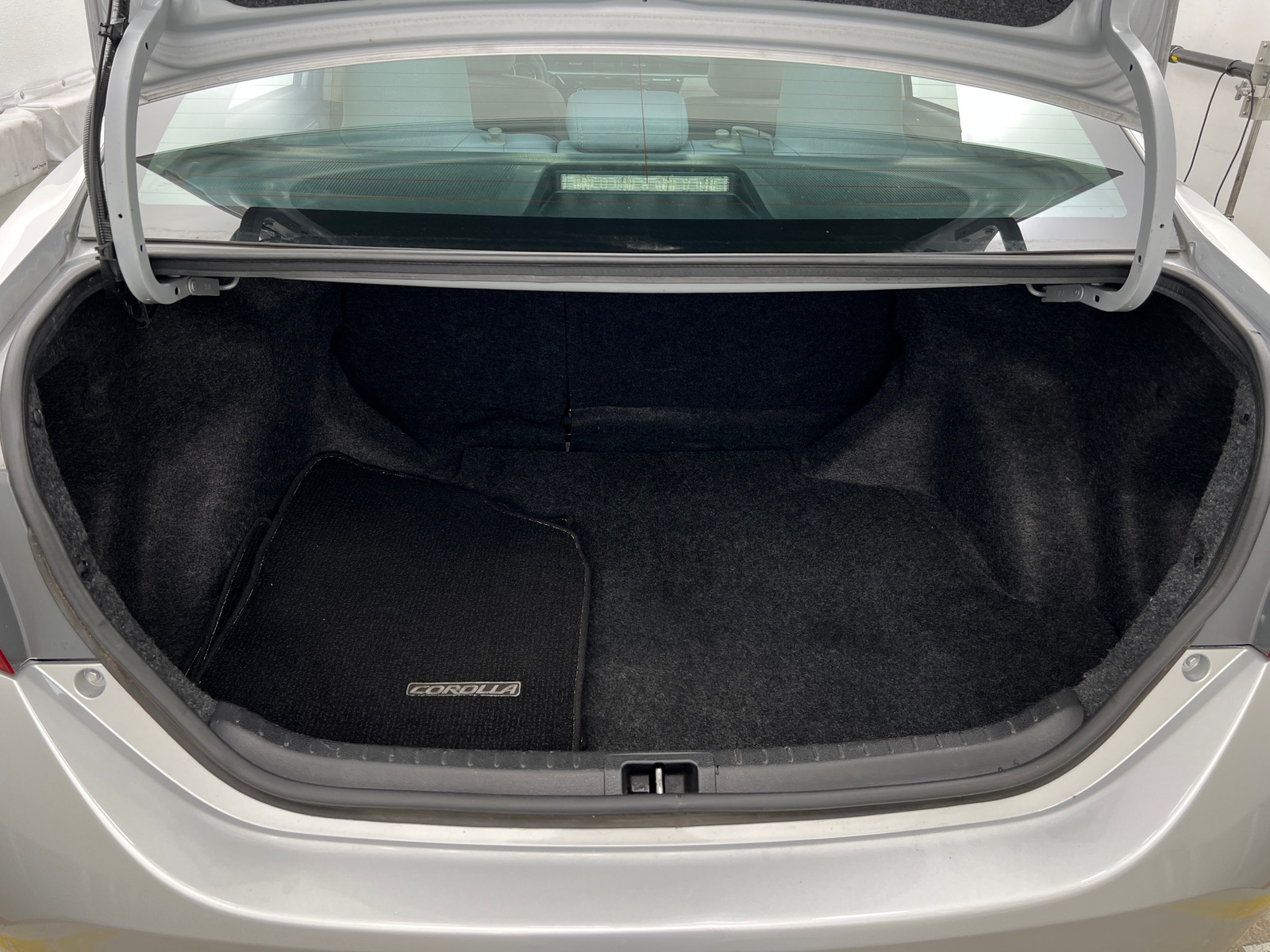 Thumbnail: 2014 Toyota Corolla - 7