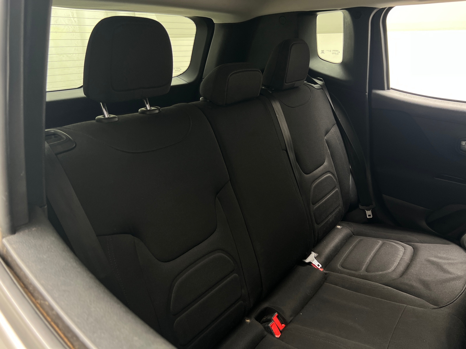 Thumbnail: 2019 Jeep Renegade - 6