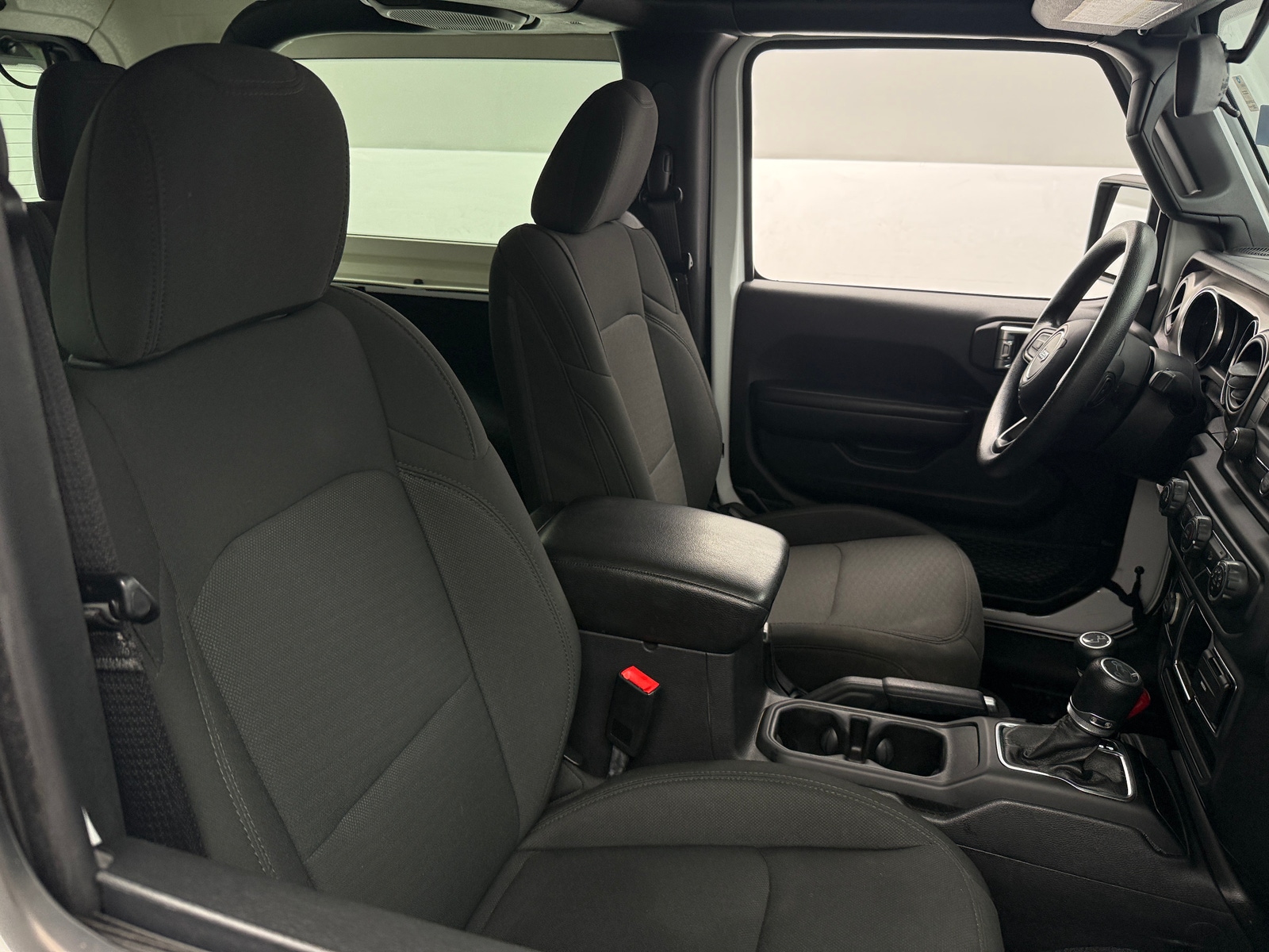 Thumbnail: 2019 Jeep Wrangler - 2