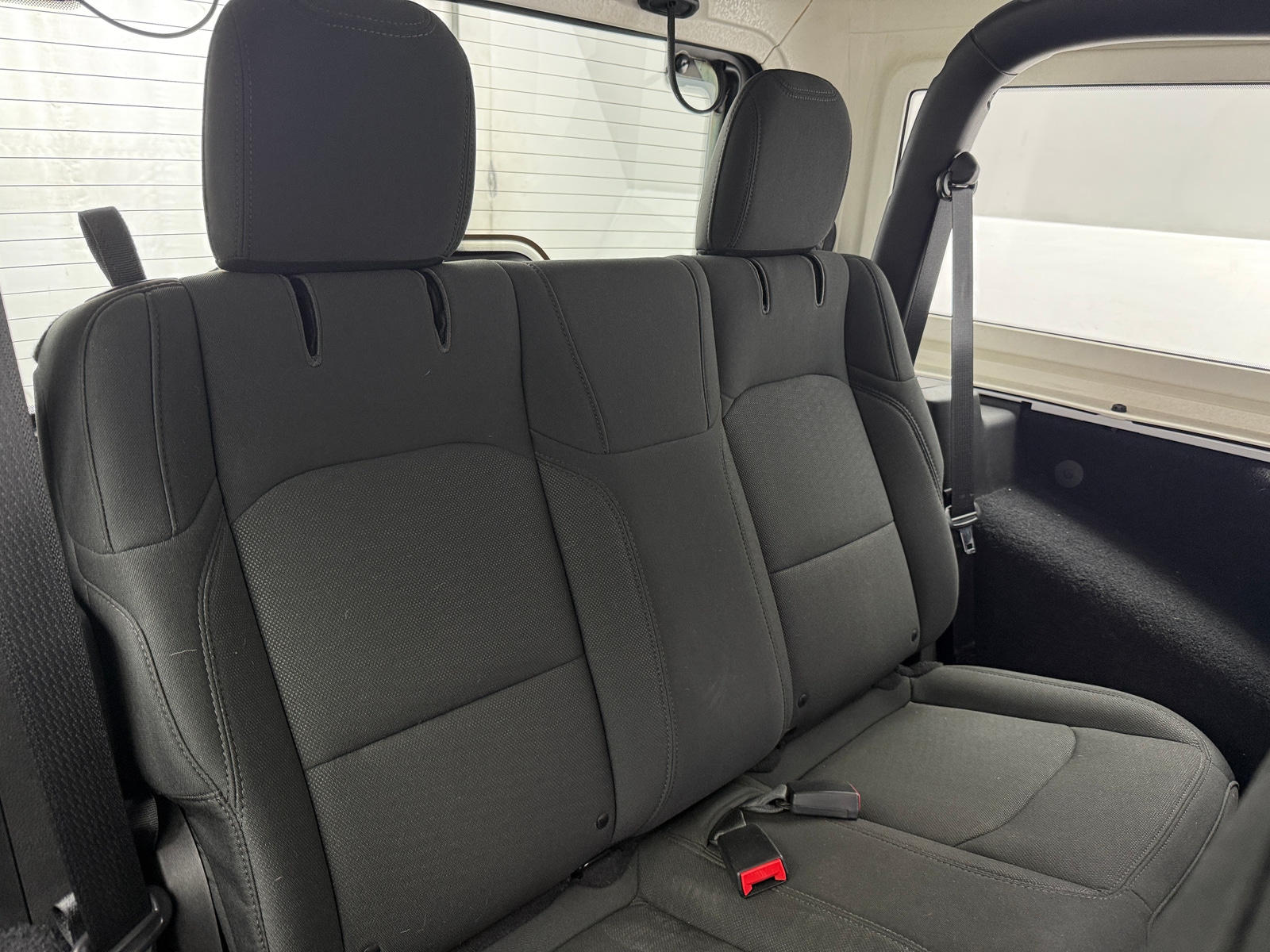 Thumbnail: 2019 Jeep Wrangler - 5