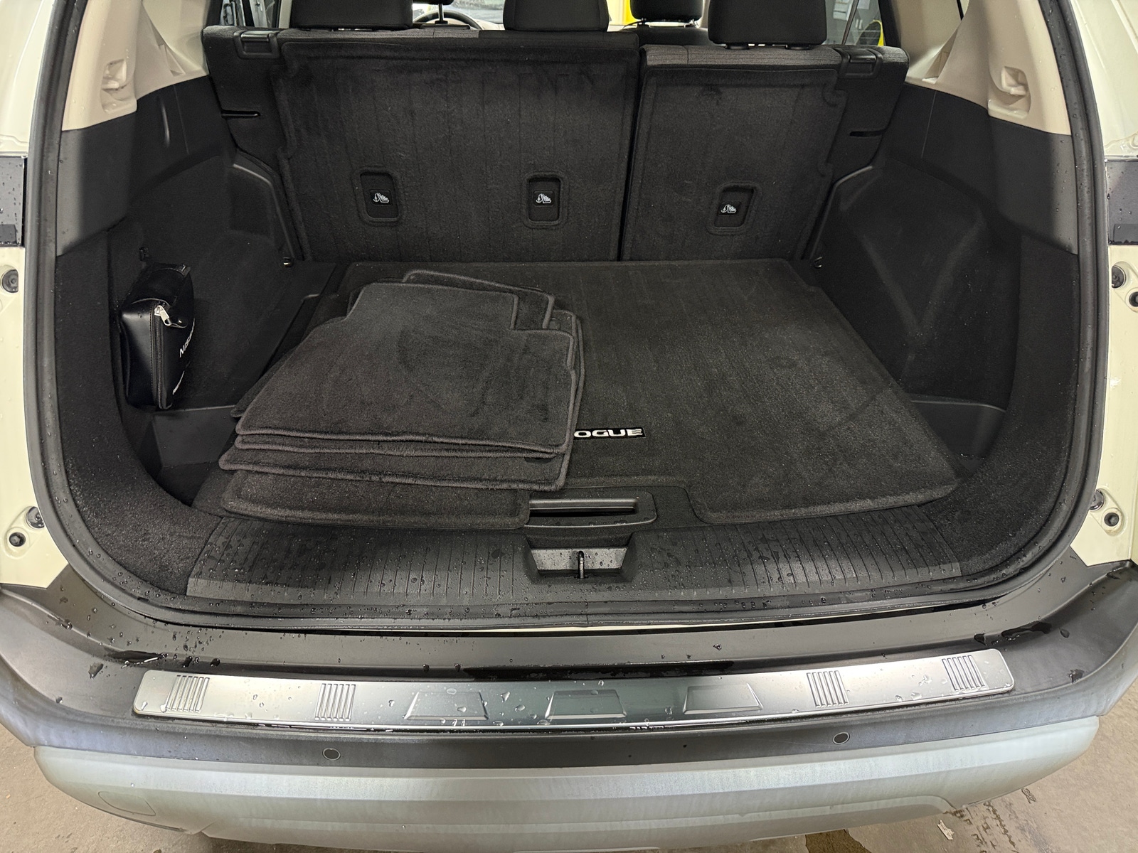 Thumbnail: 2023 Nissan Rogue - 7