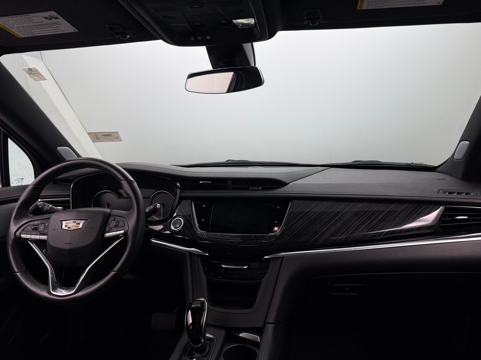 Thumbnail: 2025 Cadillac XT6 - 2