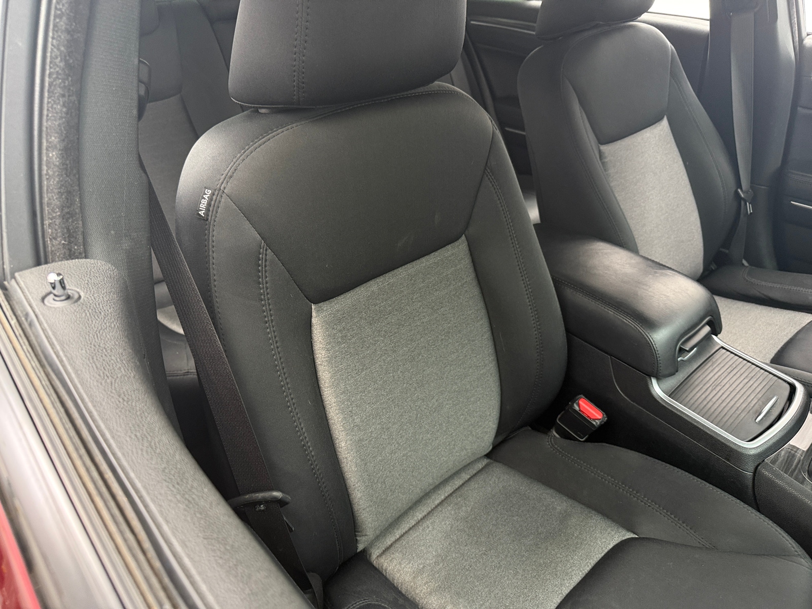 Thumbnail: 2020 Chrysler 300 - 2