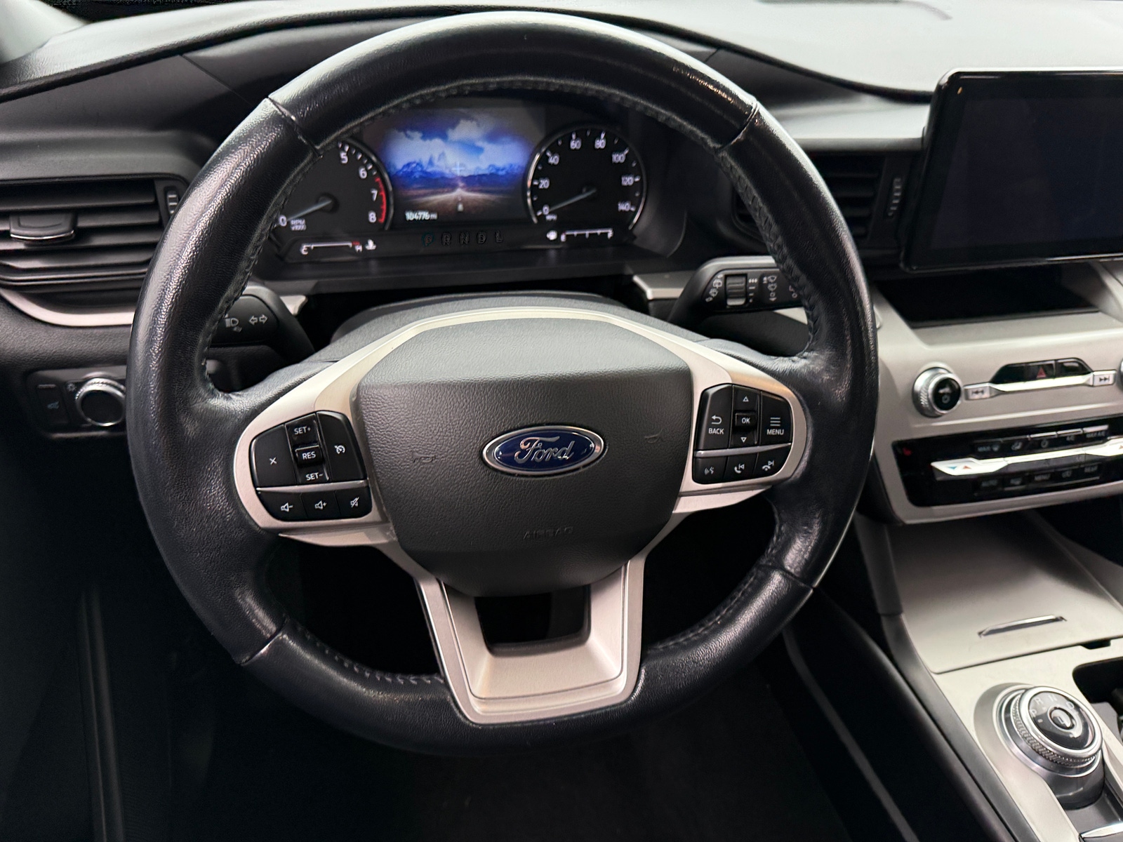 Thumbnail: 2022 Ford Explorer - 5