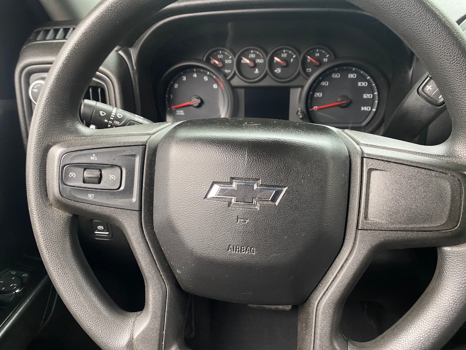 Thumbnail: 2019 Chevrolet Silverado 1500 - 5