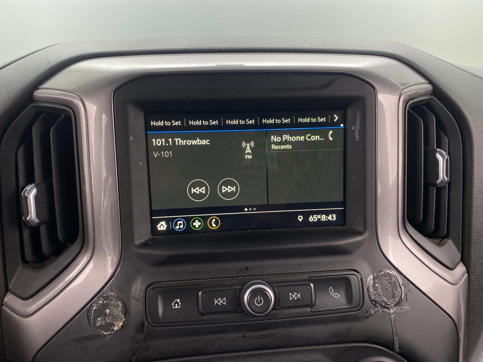 Thumbnail: 2019 Chevrolet Silverado 1500 - 4