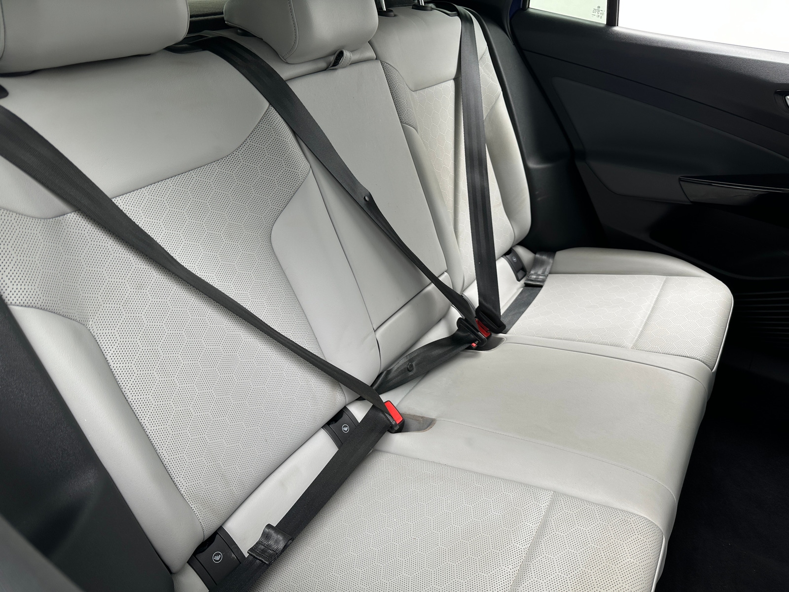 Thumbnail: 2021 Volkswagen ID.4 - 5