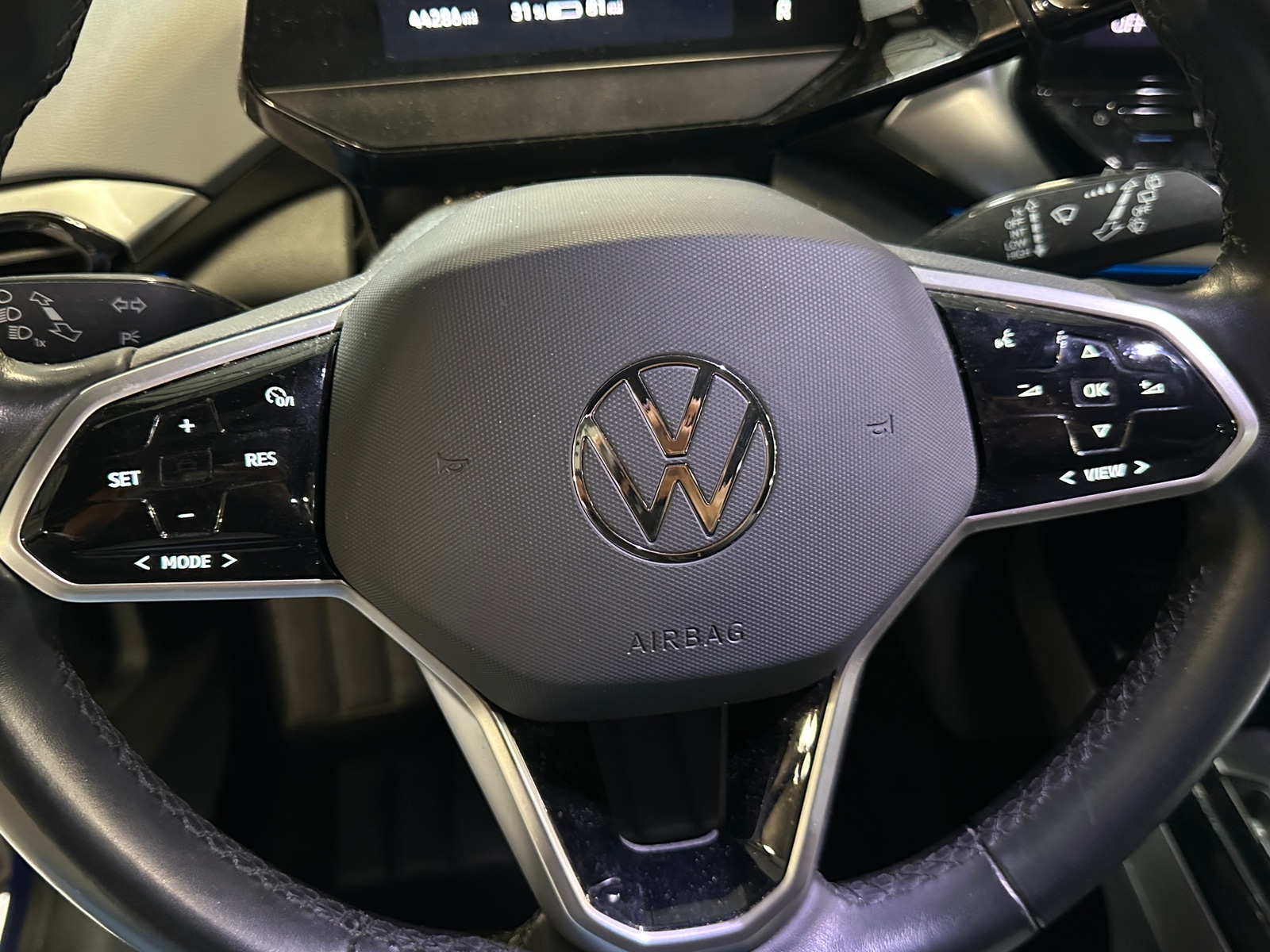 Thumbnail: 2021 Volkswagen ID.4 - 4