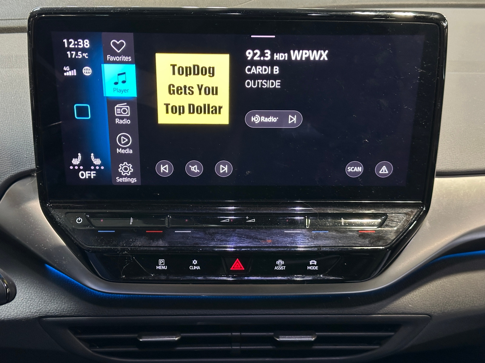 Thumbnail: 2021 Volkswagen ID.4 - 3