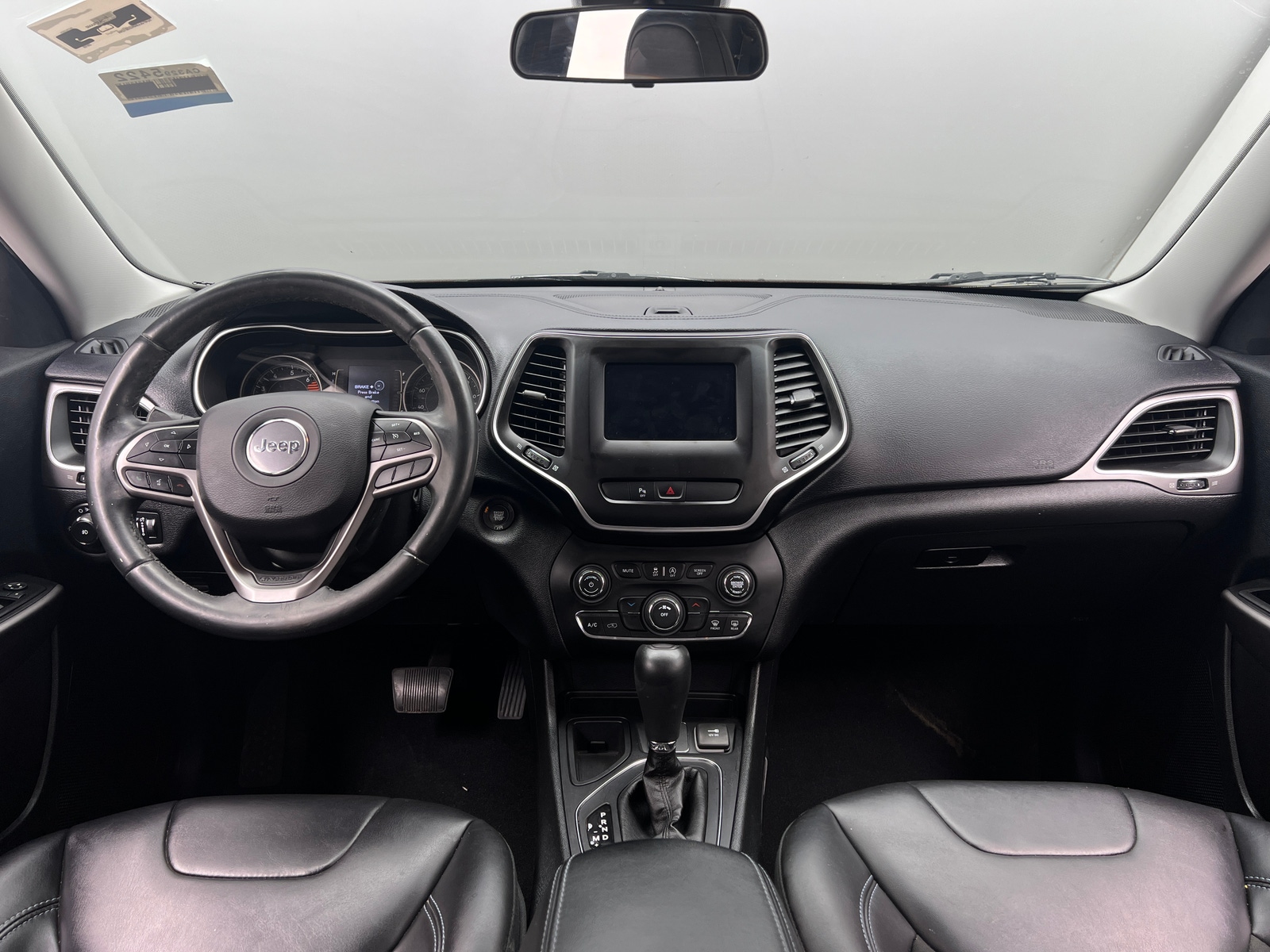 Thumbnail: 2019 Jeep Cherokee - 3