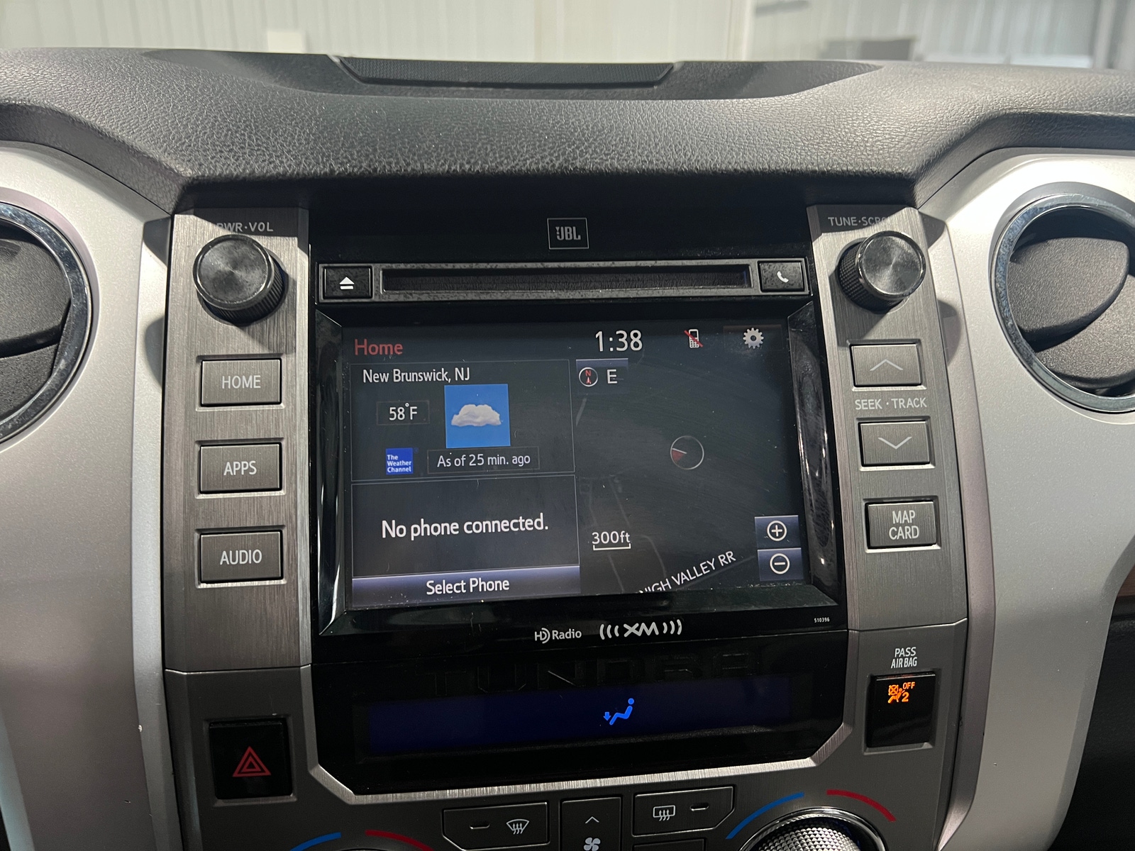 Thumbnail: 2019 Toyota Tundra - 3