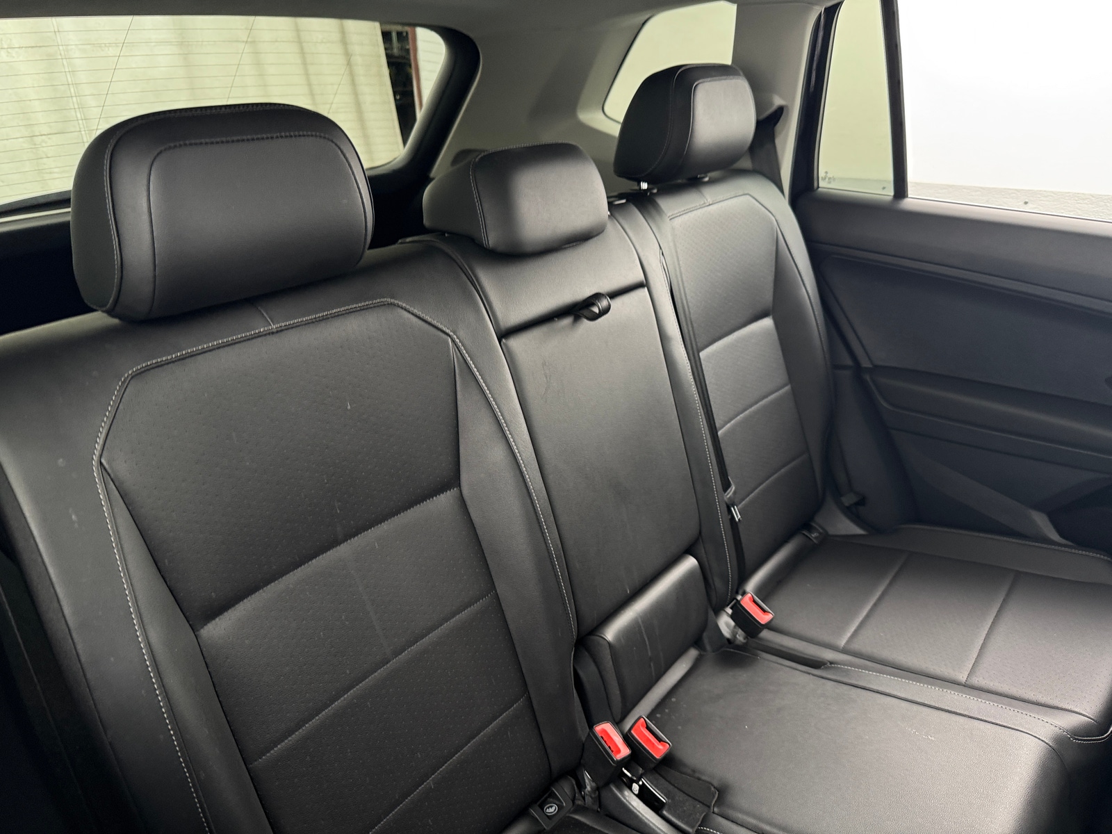 Thumbnail: 2018 Volkswagen Tiguan - 5