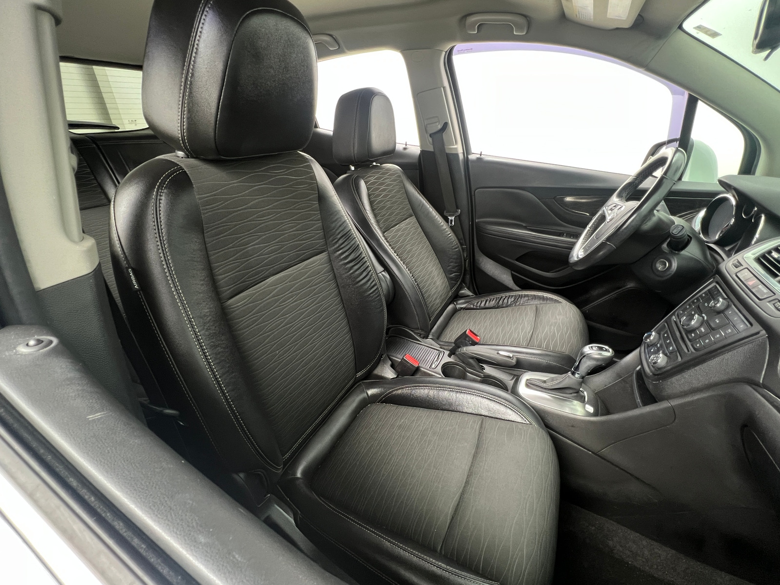 Thumbnail: 2016 Buick Encore - 2