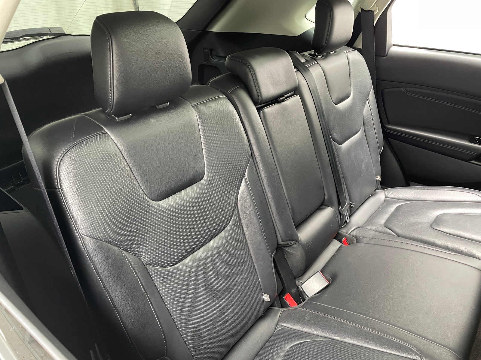 Thumbnail: 2019 Ford Edge - 5