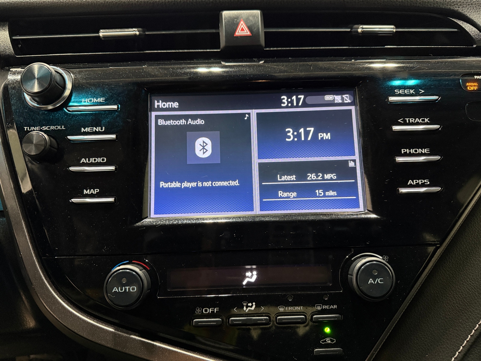 Thumbnail: 2019 Toyota Camry - 4