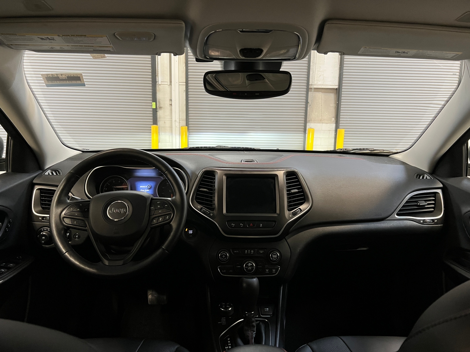 Thumbnail: 2019 Jeep Cherokee - 2