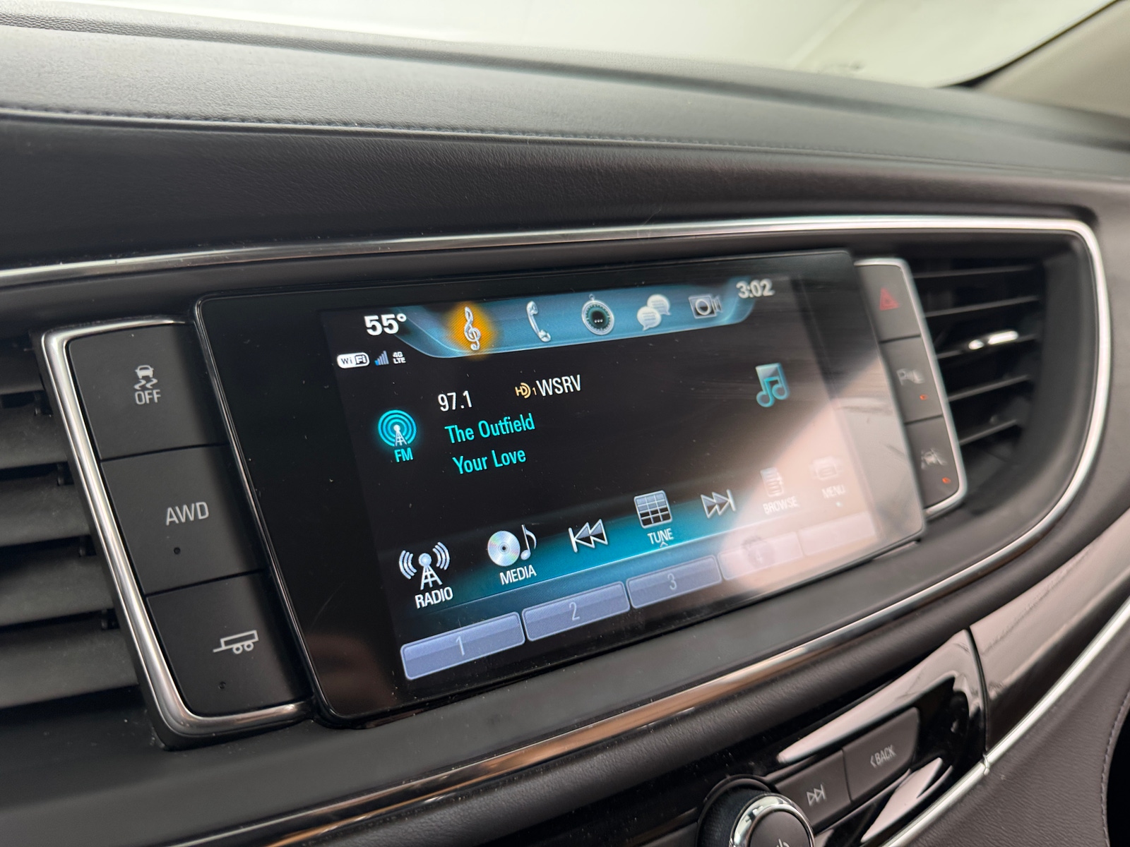 Thumbnail: 2018 Buick Enclave - 3