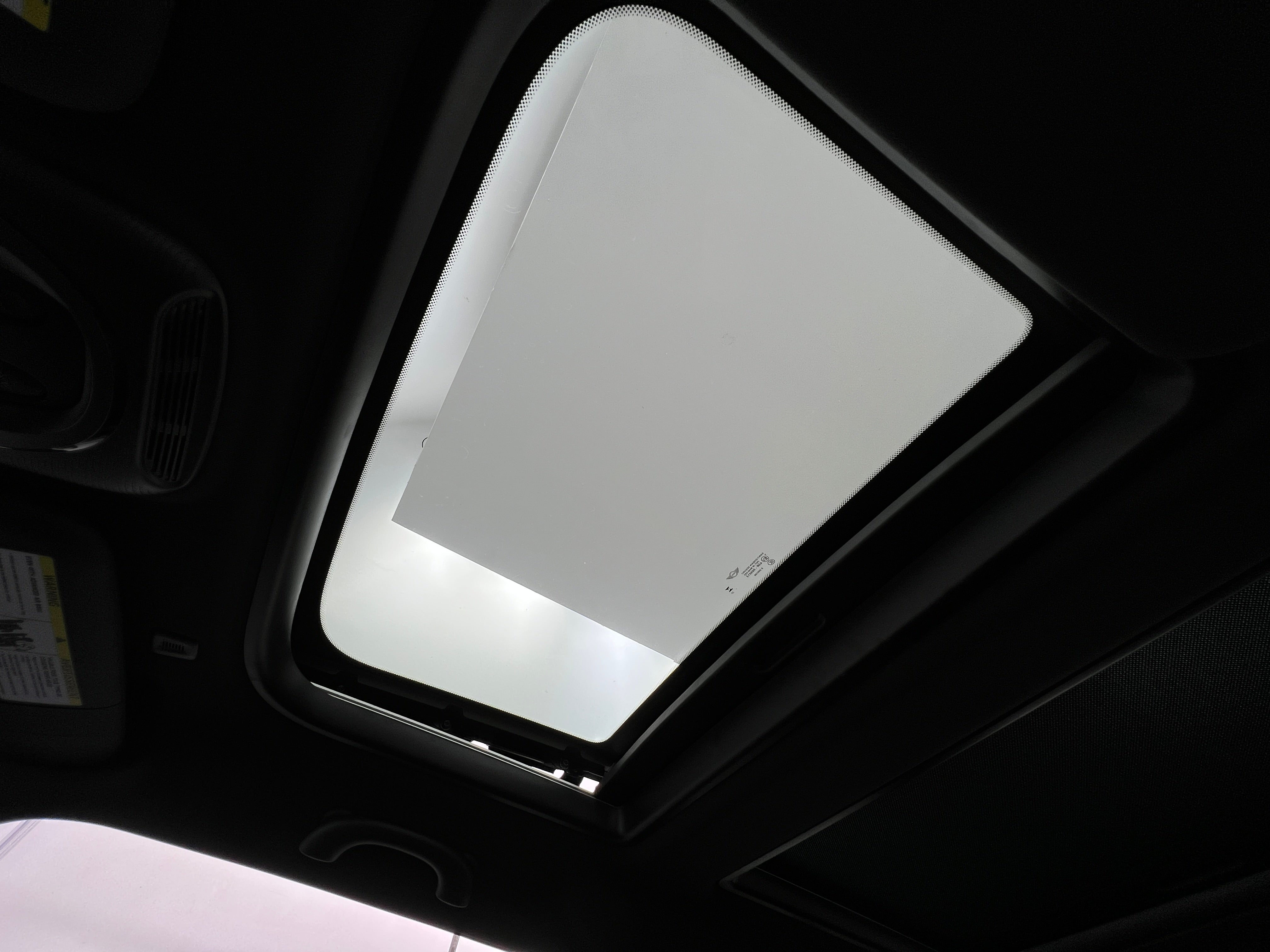 Used 2023 MINI Hardtop 2 Door SE with VIN WMW13DJ03P2T35301 for sale in Auburn, WA