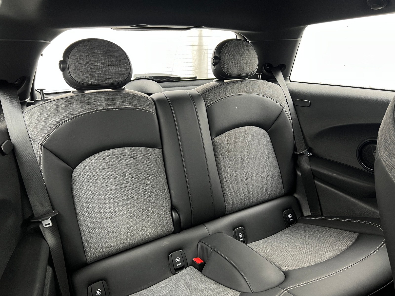 Thumbnail: 2023 MINI Cooper Hardtop - 5