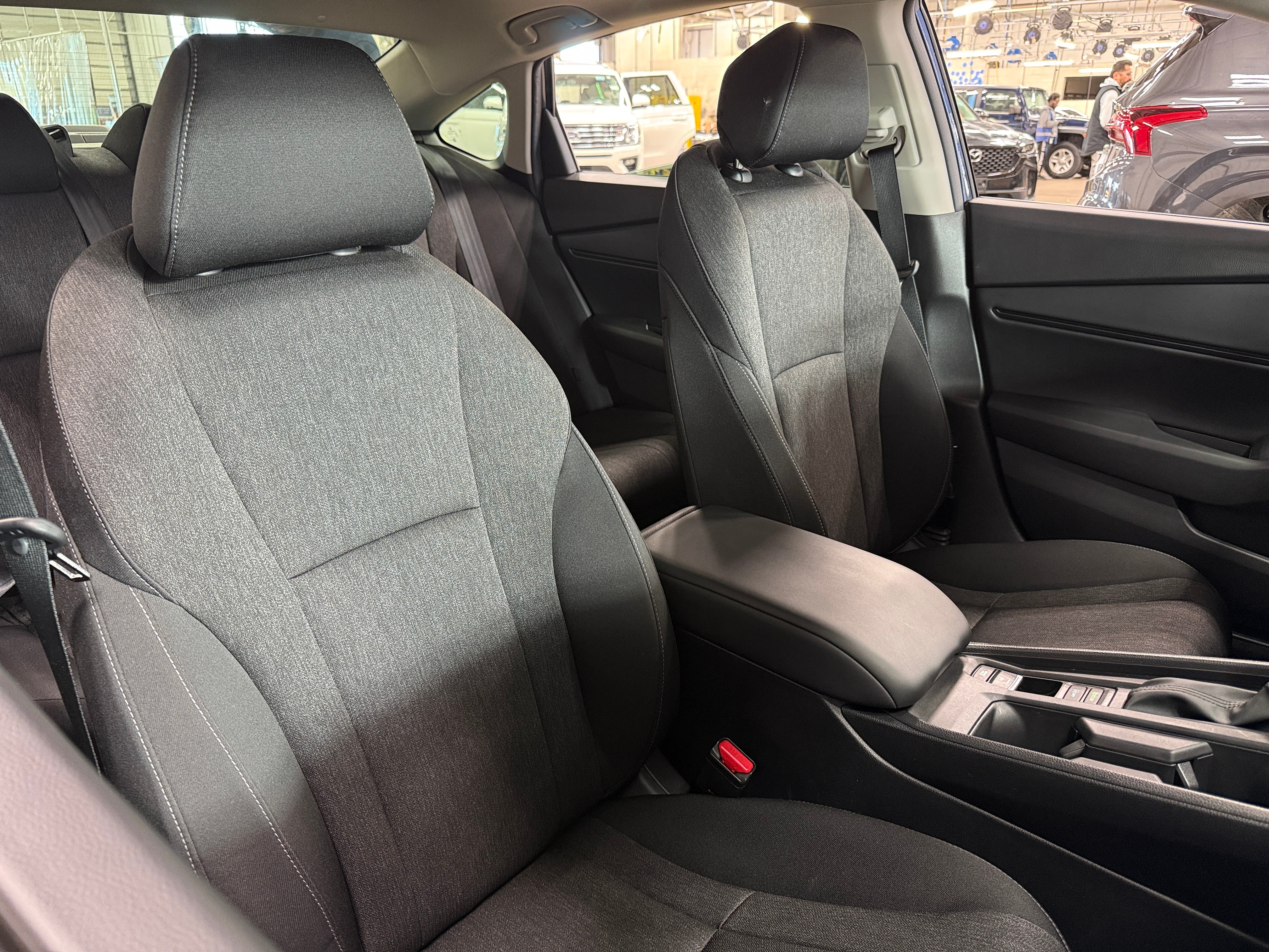 2025 Honda Accord SE - Photo 4