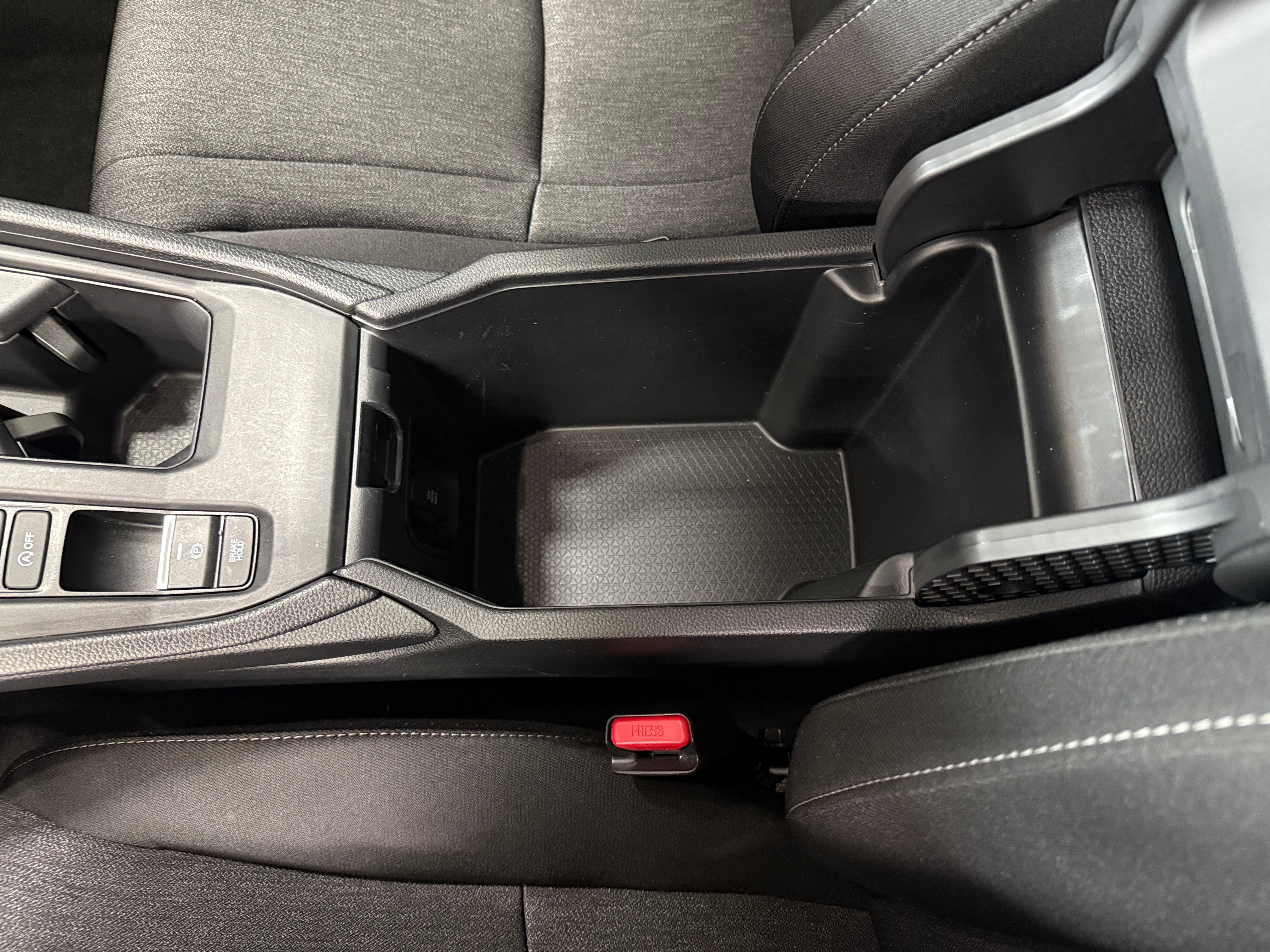 2025 Honda Accord SE - Photo 17