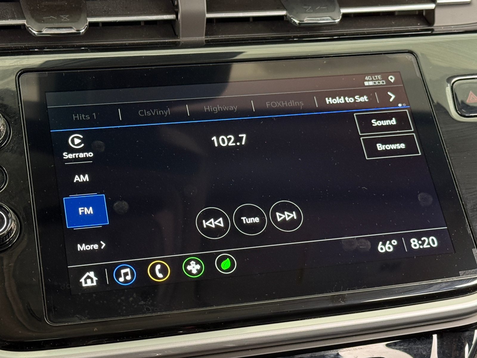 Thumbnail: 2023 Chevrolet Bolt EUV - 3