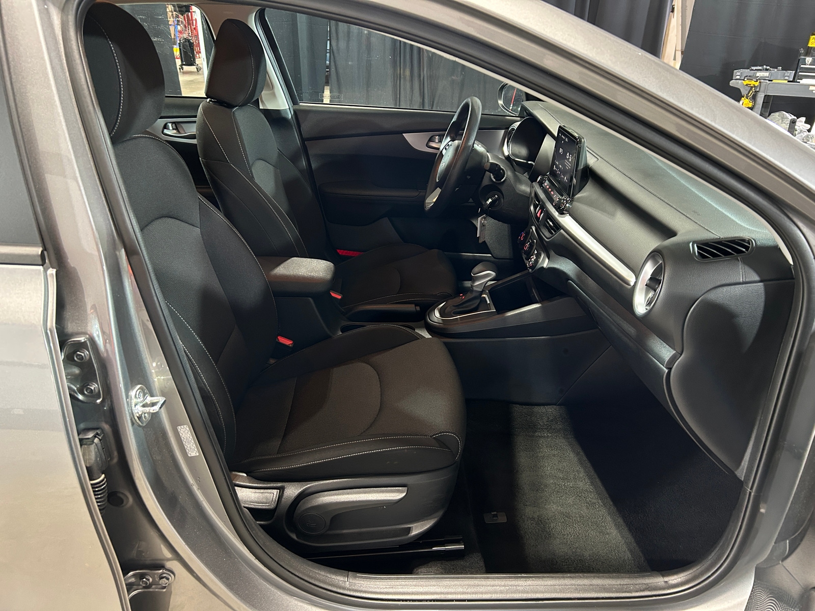 Thumbnail: 2024 Kia Forte - 2