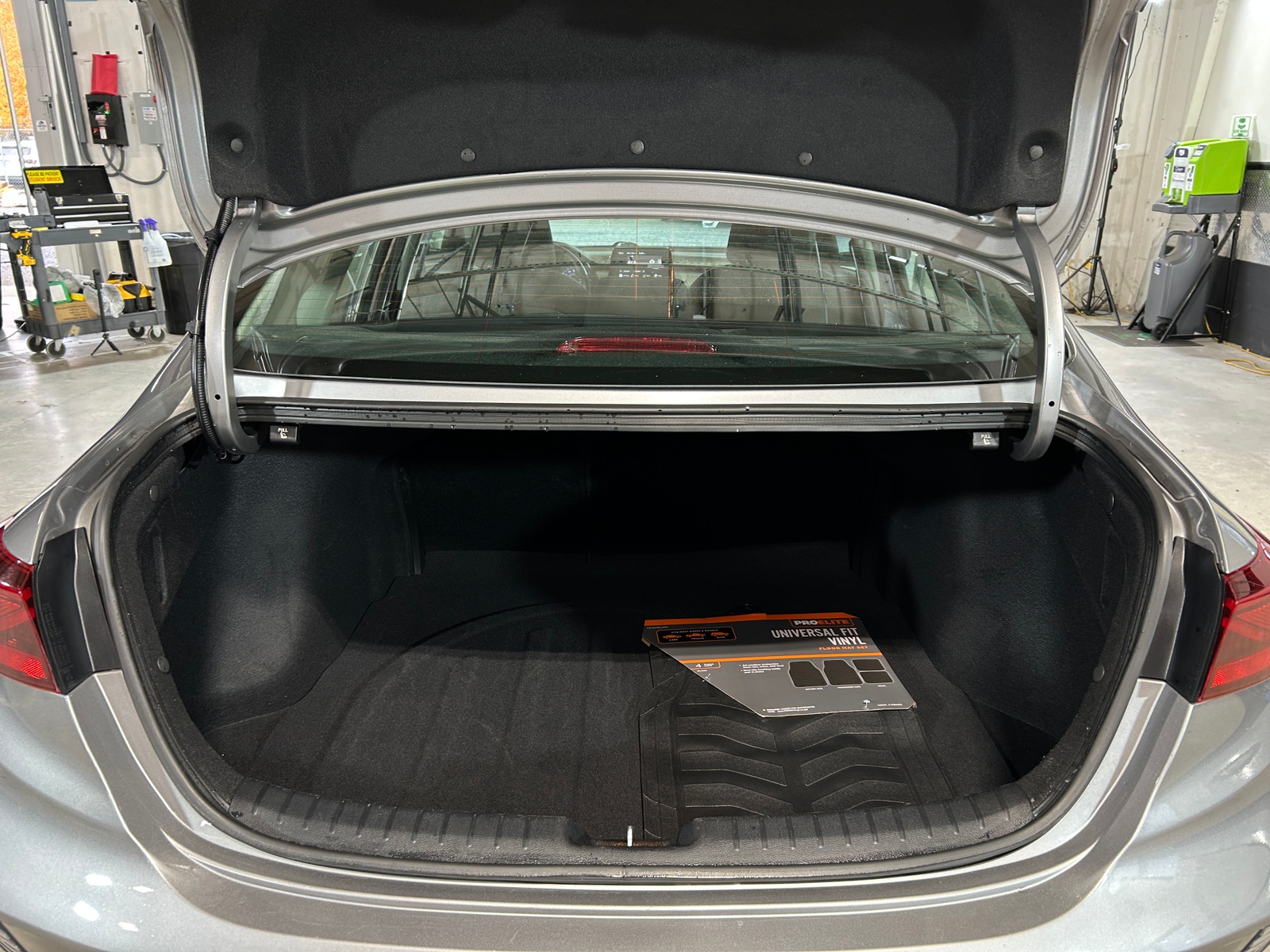 Thumbnail: 2024 Kia Forte - 7