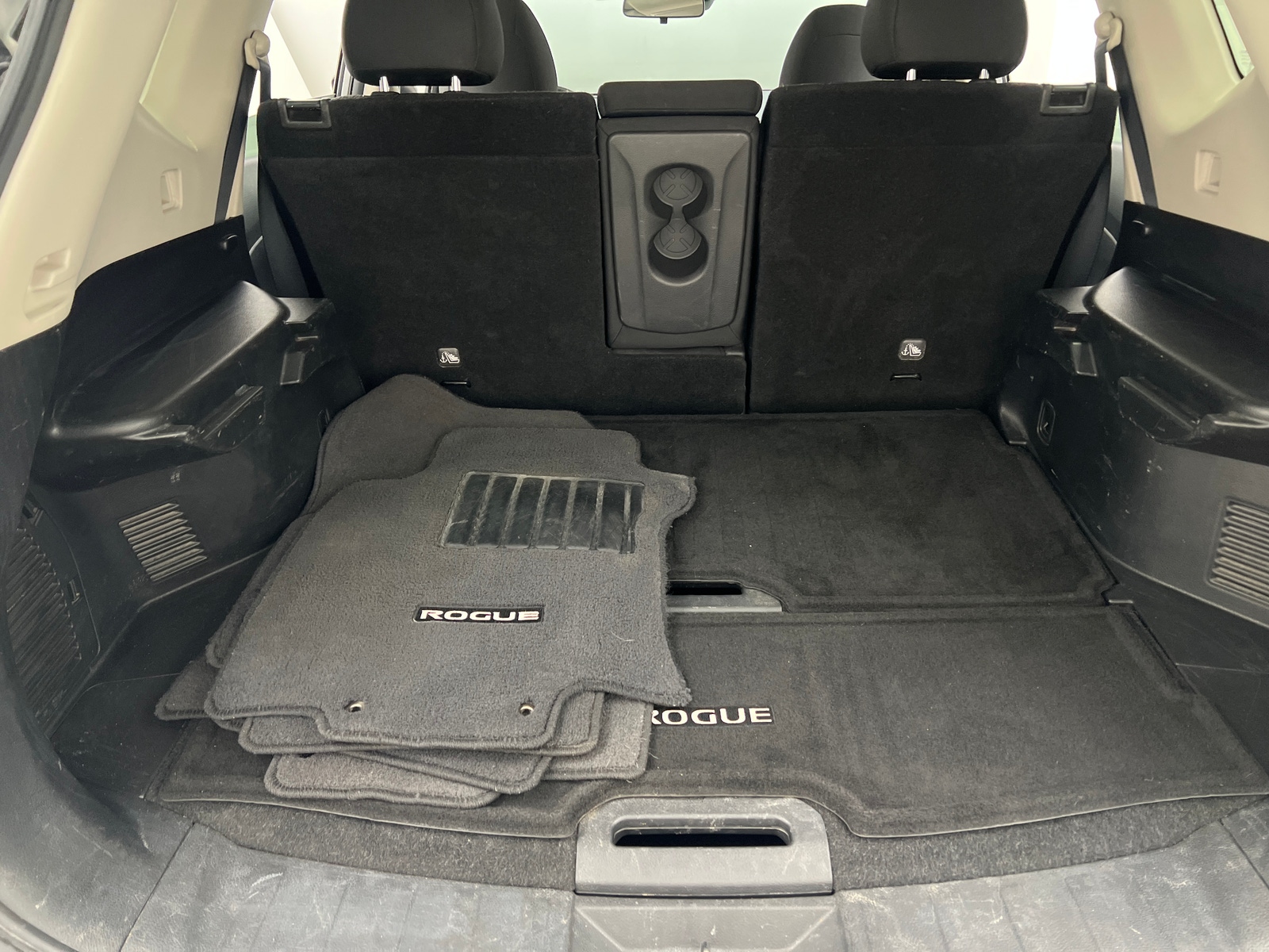 Thumbnail: 2019 Nissan Rogue - 7