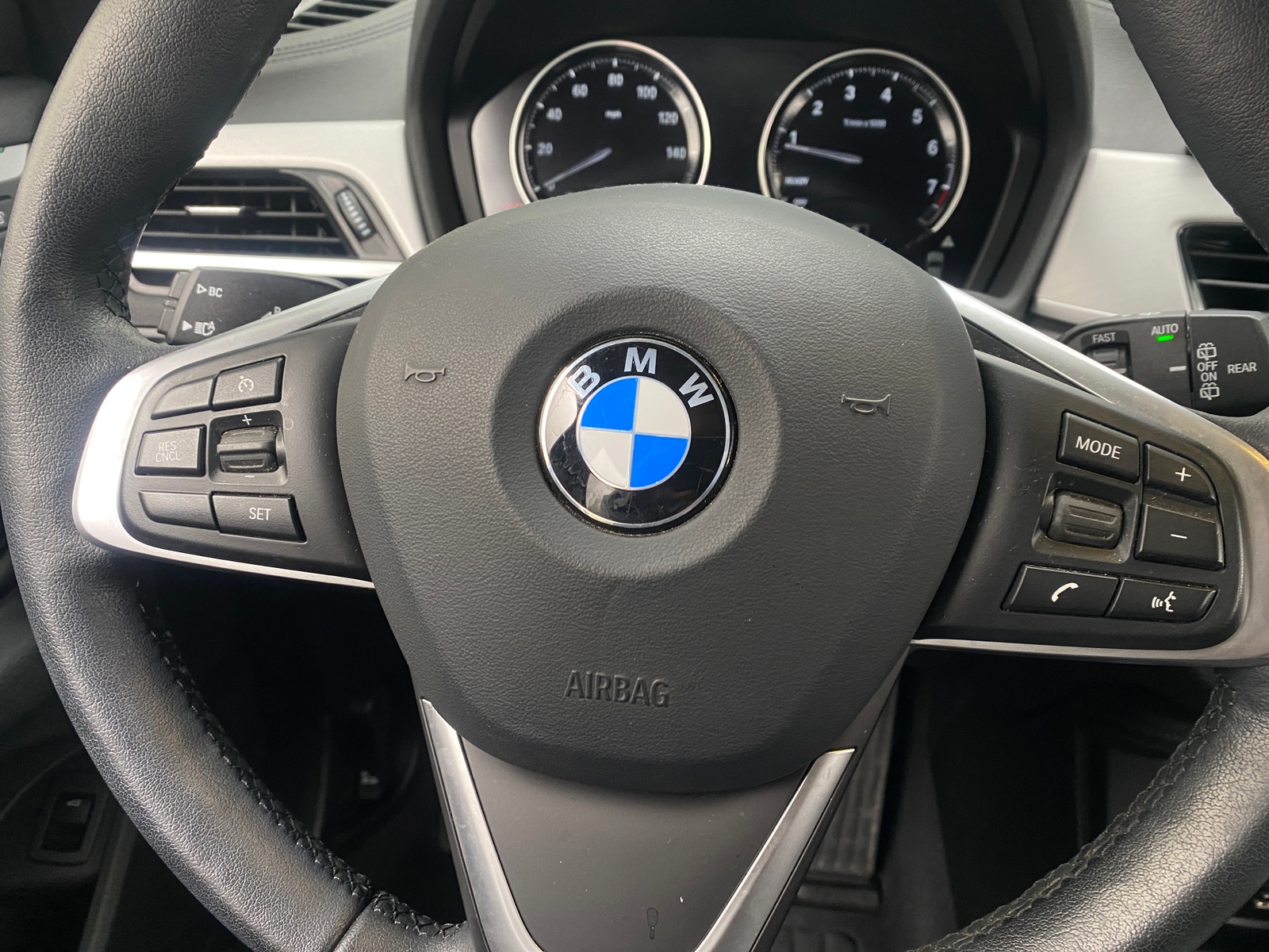 Thumbnail: 2022 BMW X2 - 4