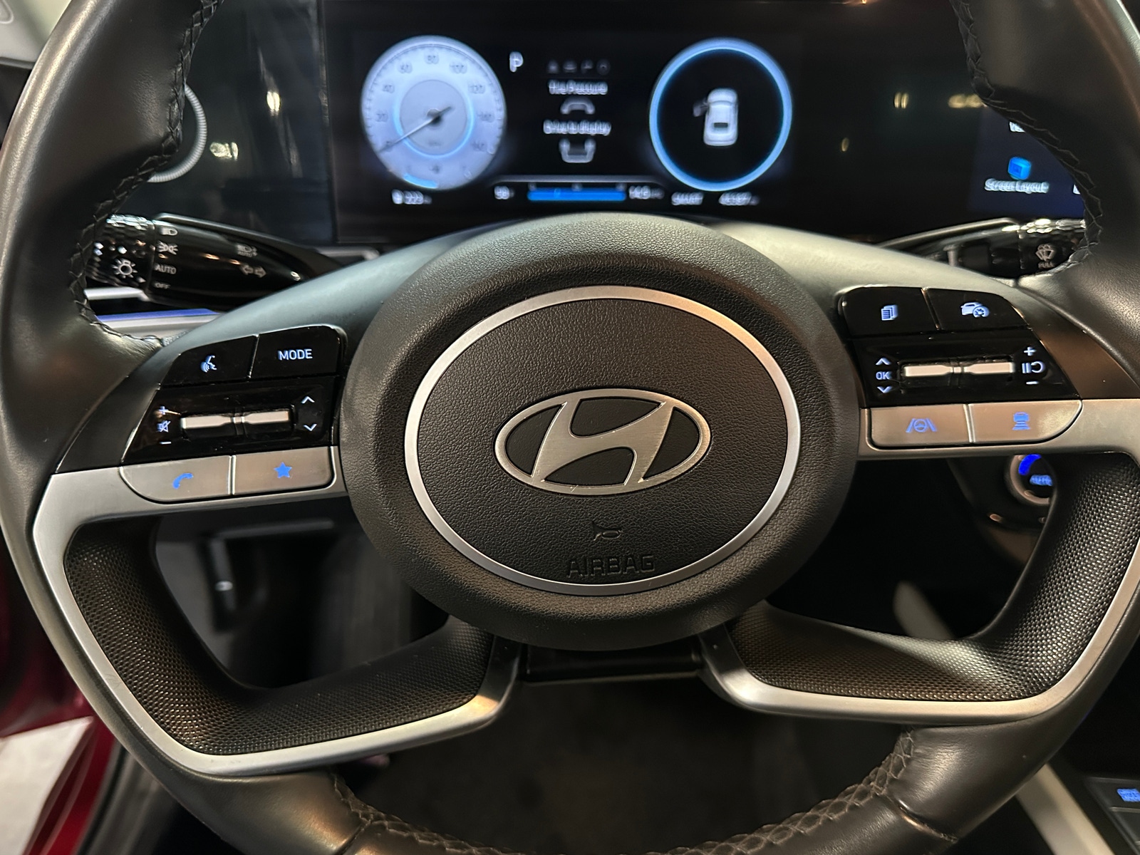 Thumbnail: 2024 Hyundai Elantra - 4