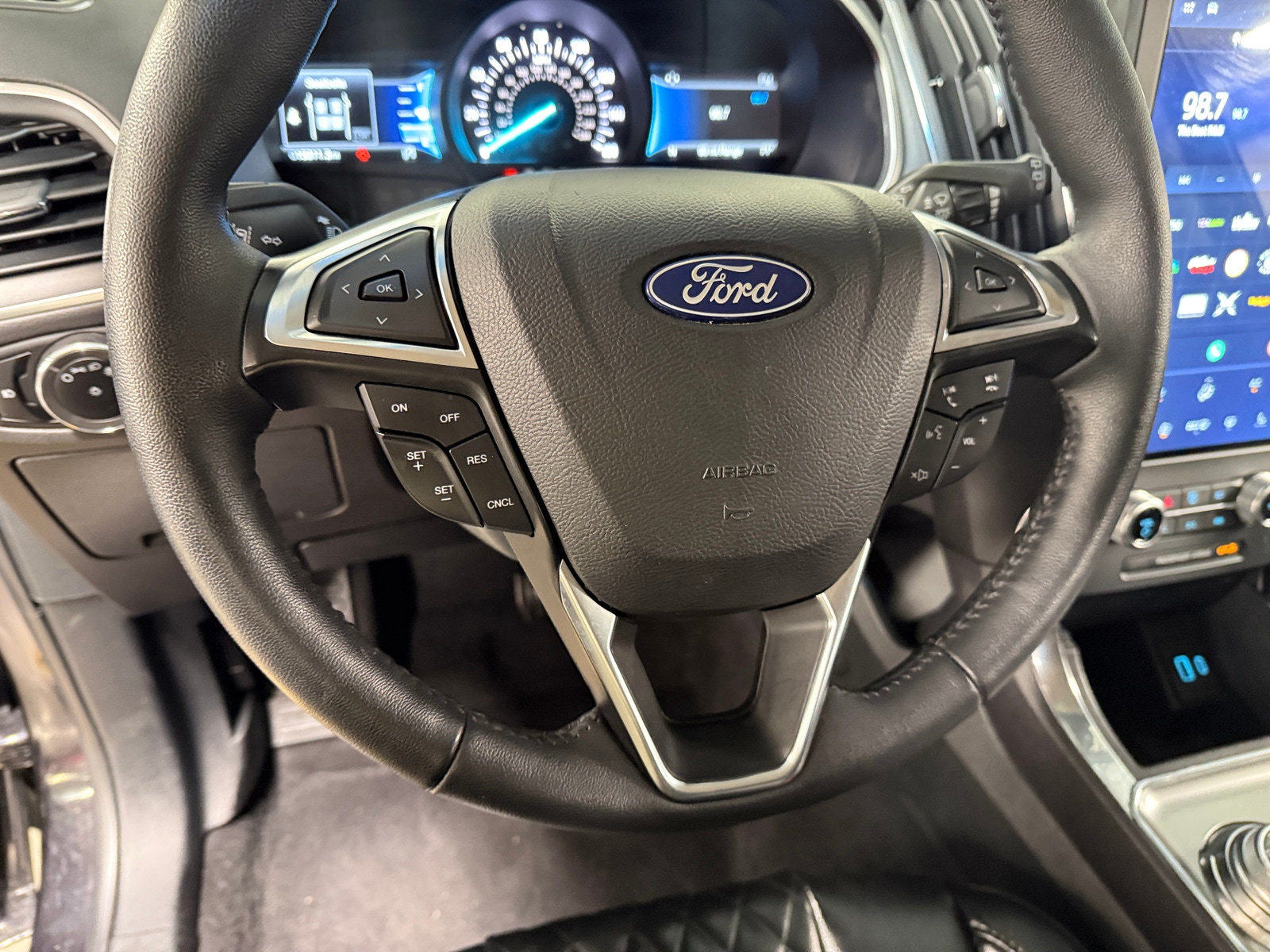 Thumbnail: 2024 Ford Edge - 4